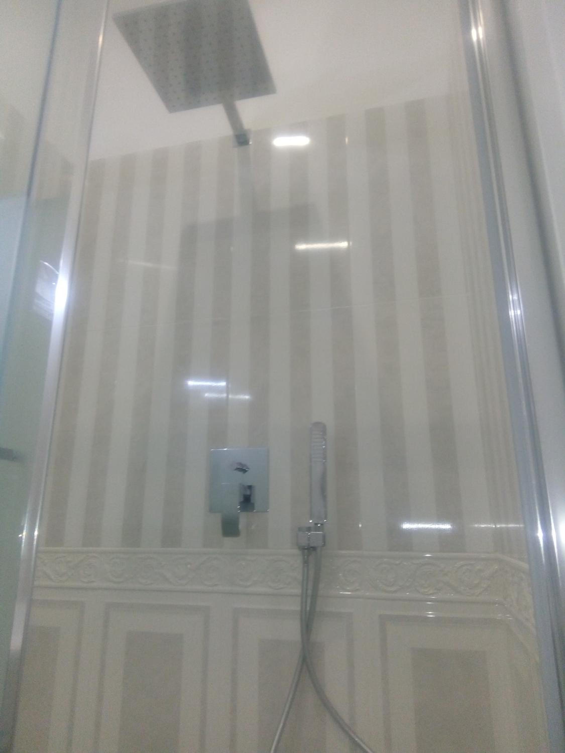 Barberini Dream en Rome — bathroom