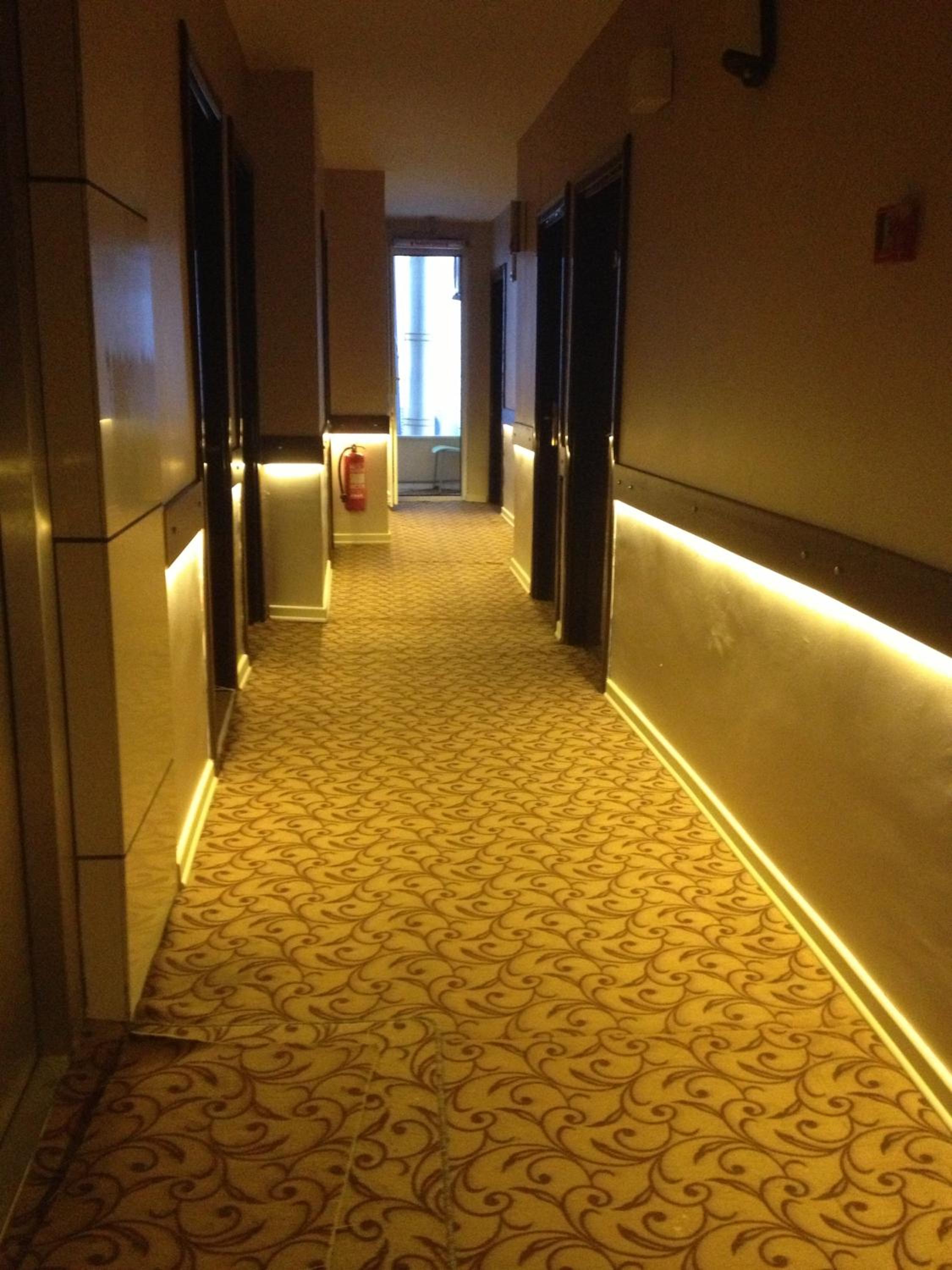 Kar Hotel - Image 18
