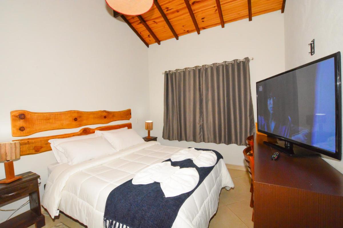 Maison Bleue Suites view 5