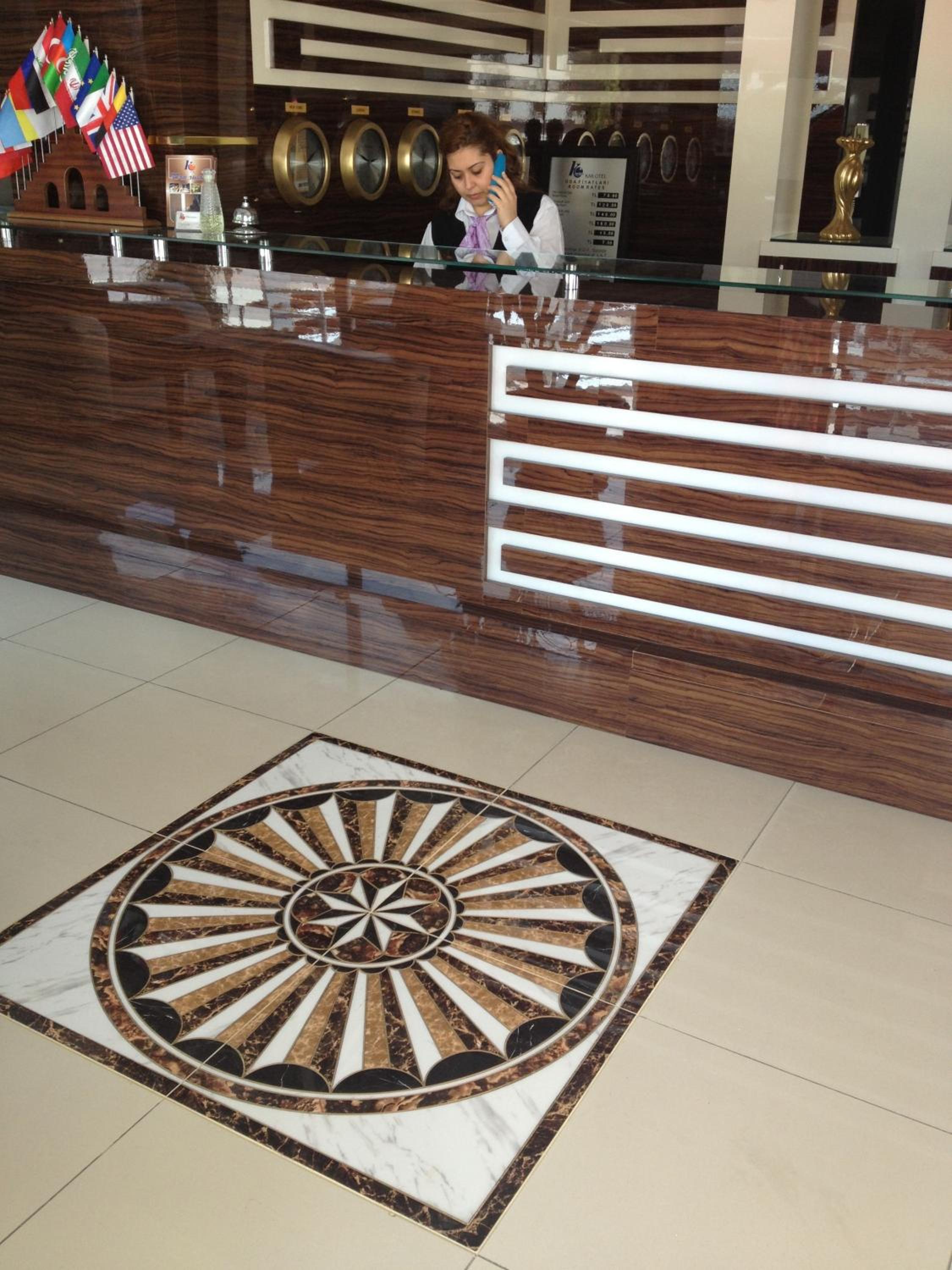 Kar Hotel - Image 24