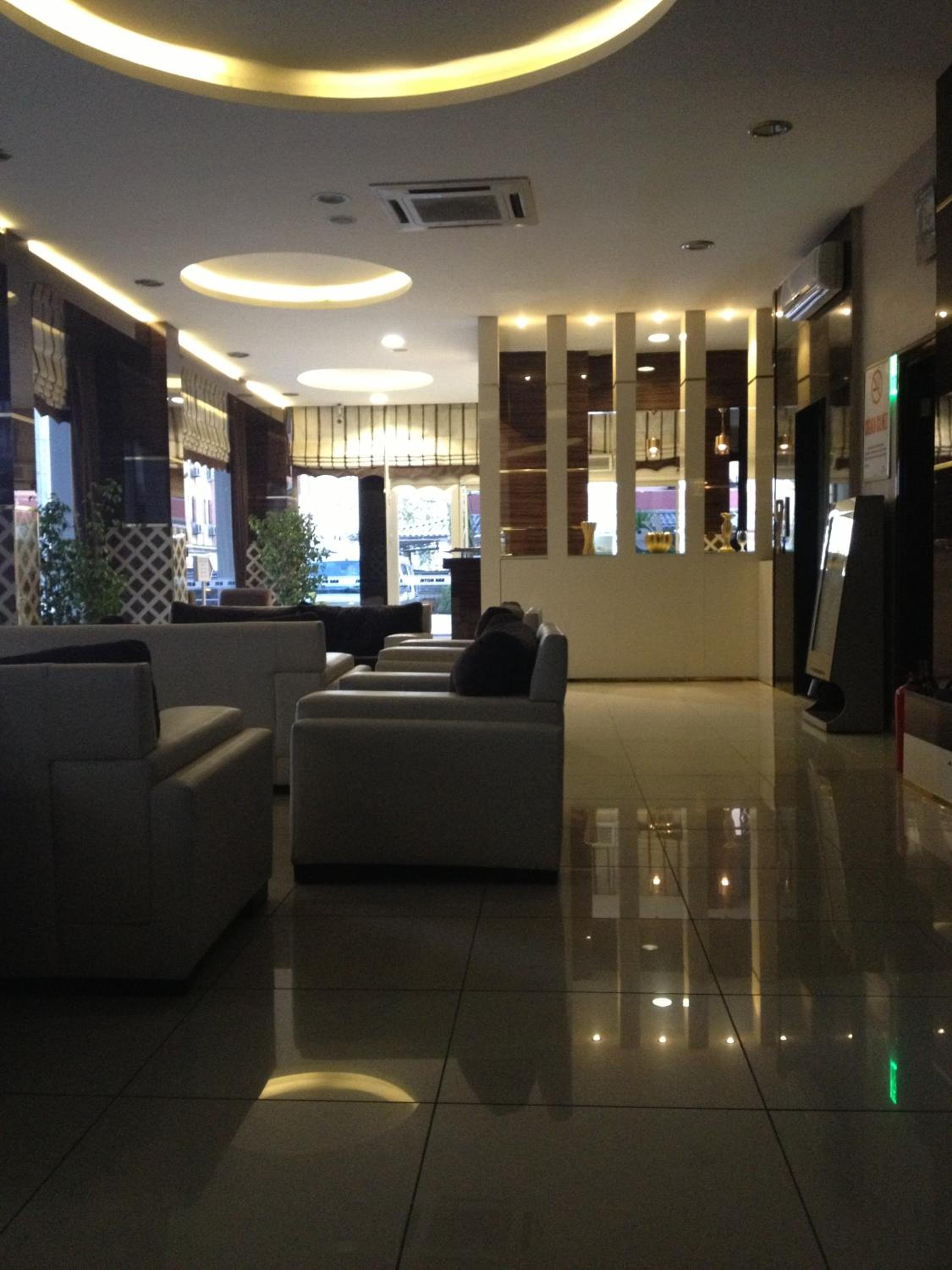 Kar Hotel - Image 6