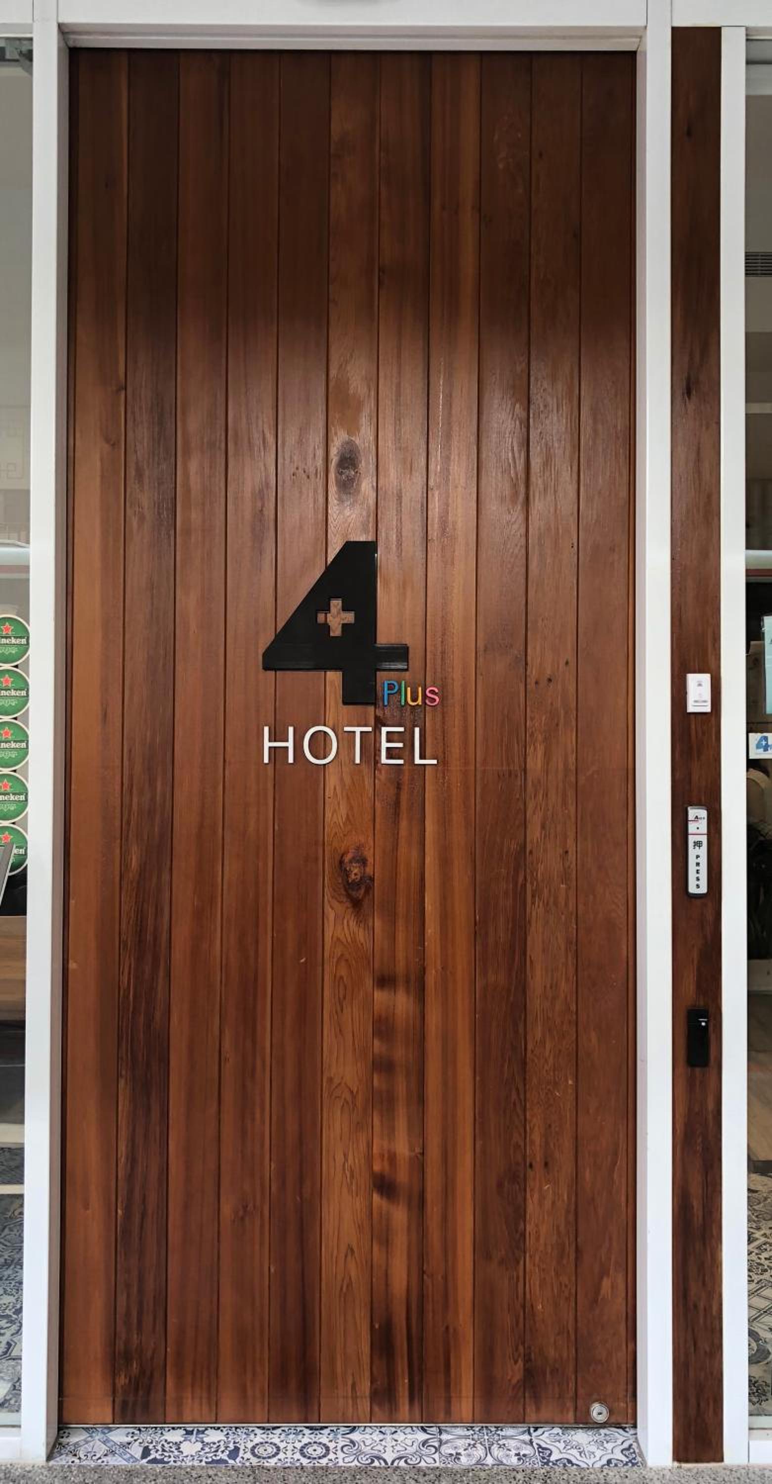 4Plus Hostel