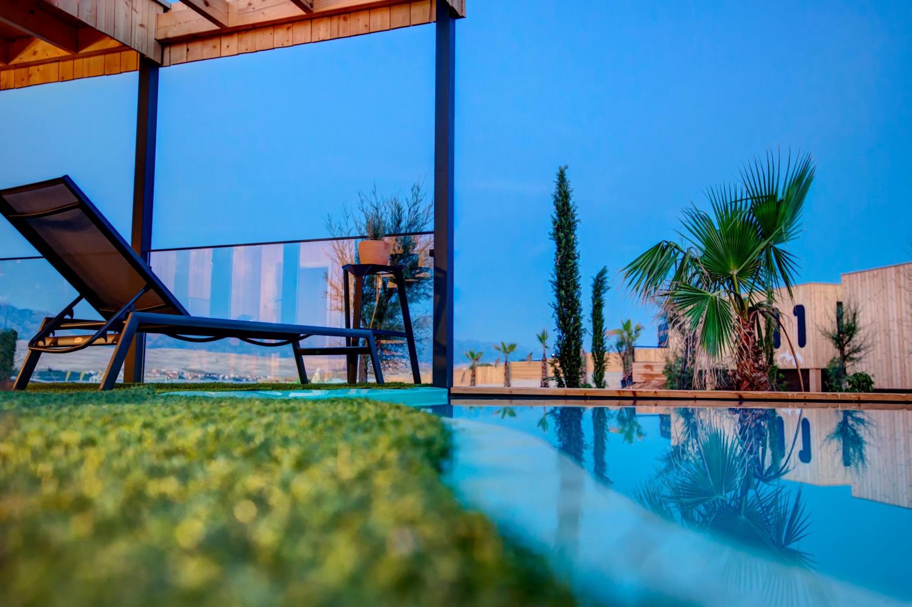 Noa Glamping Resort
