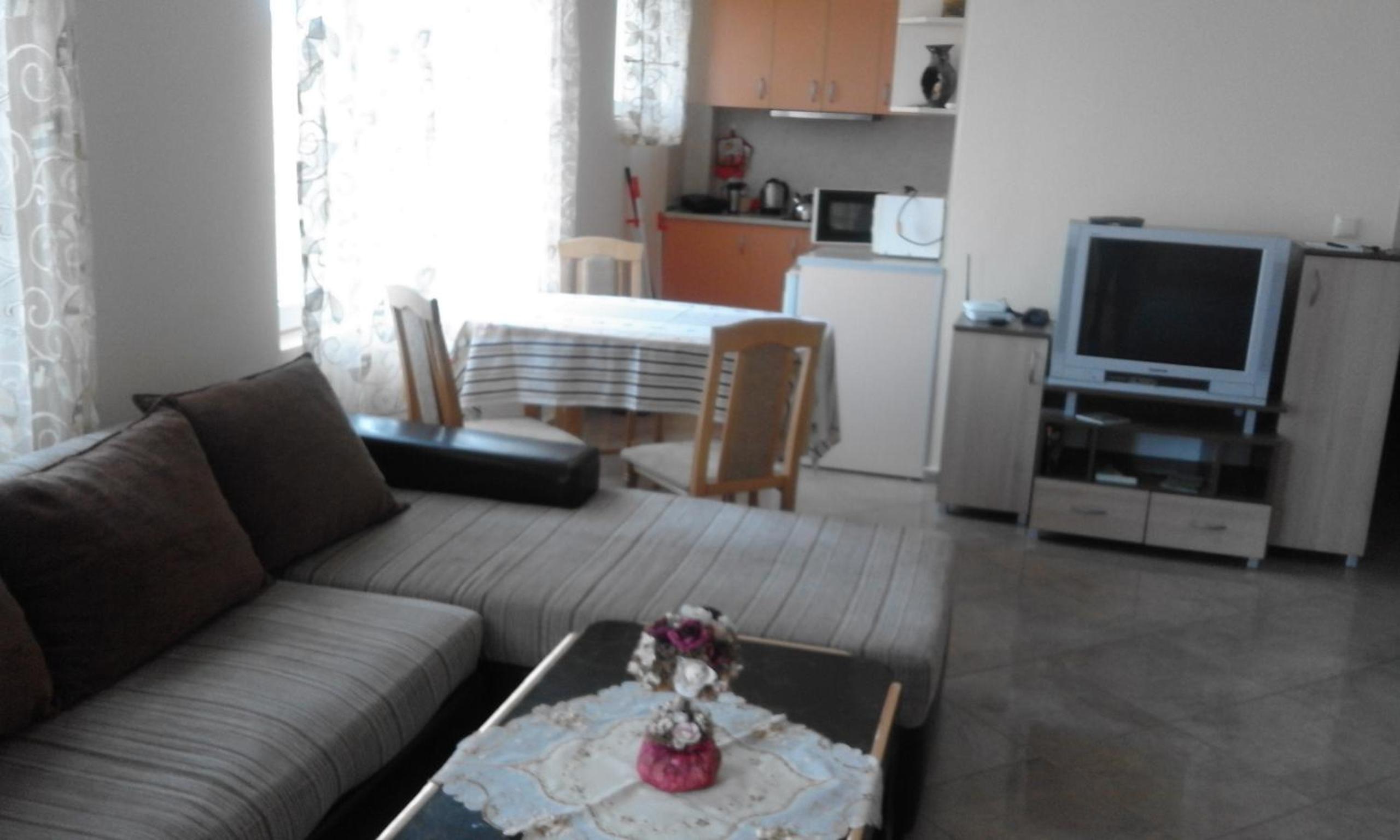Photo 38