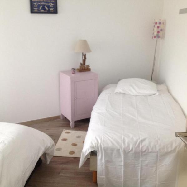 Villa des Sarcelles view 3