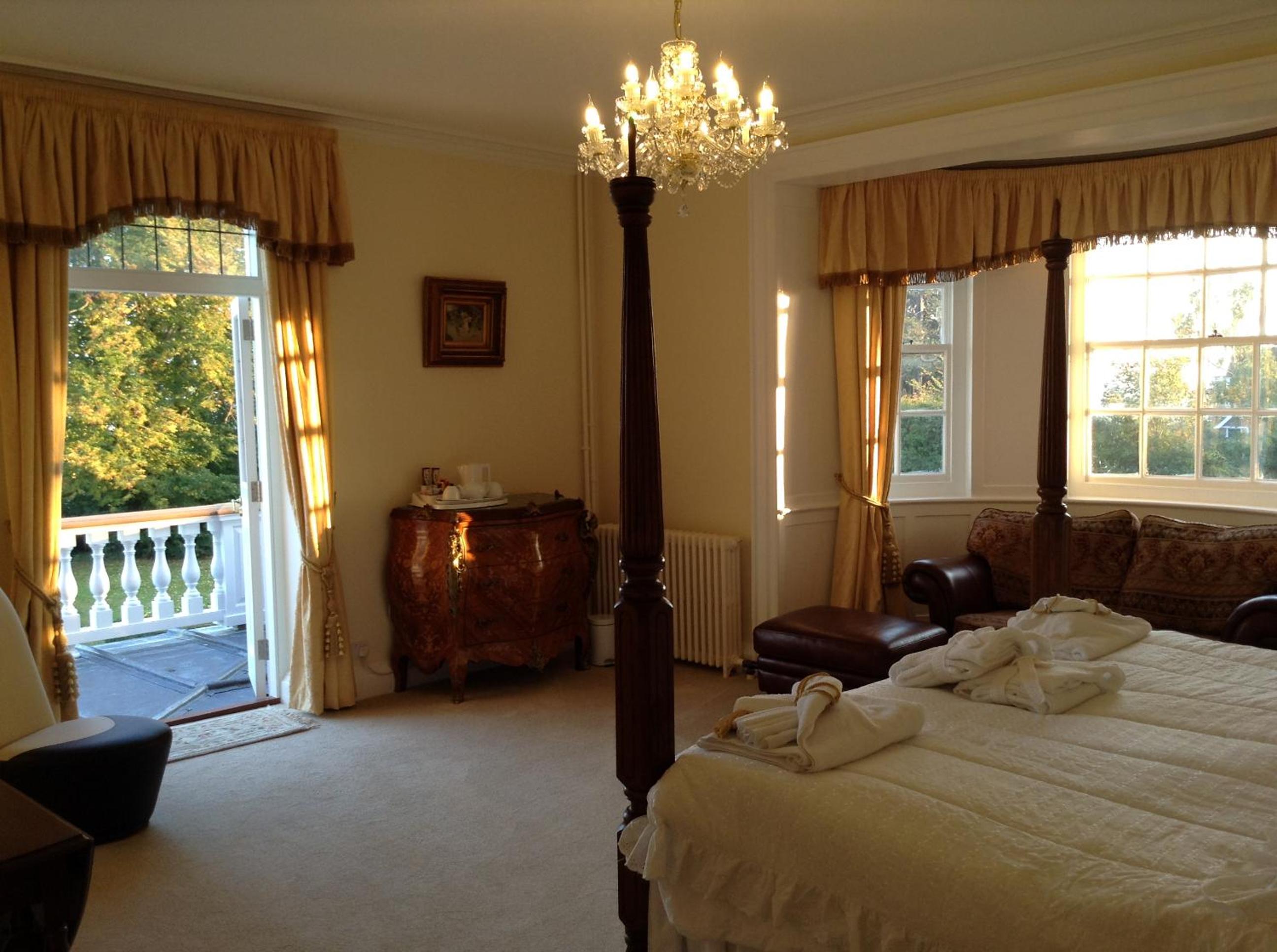Saltcote Place