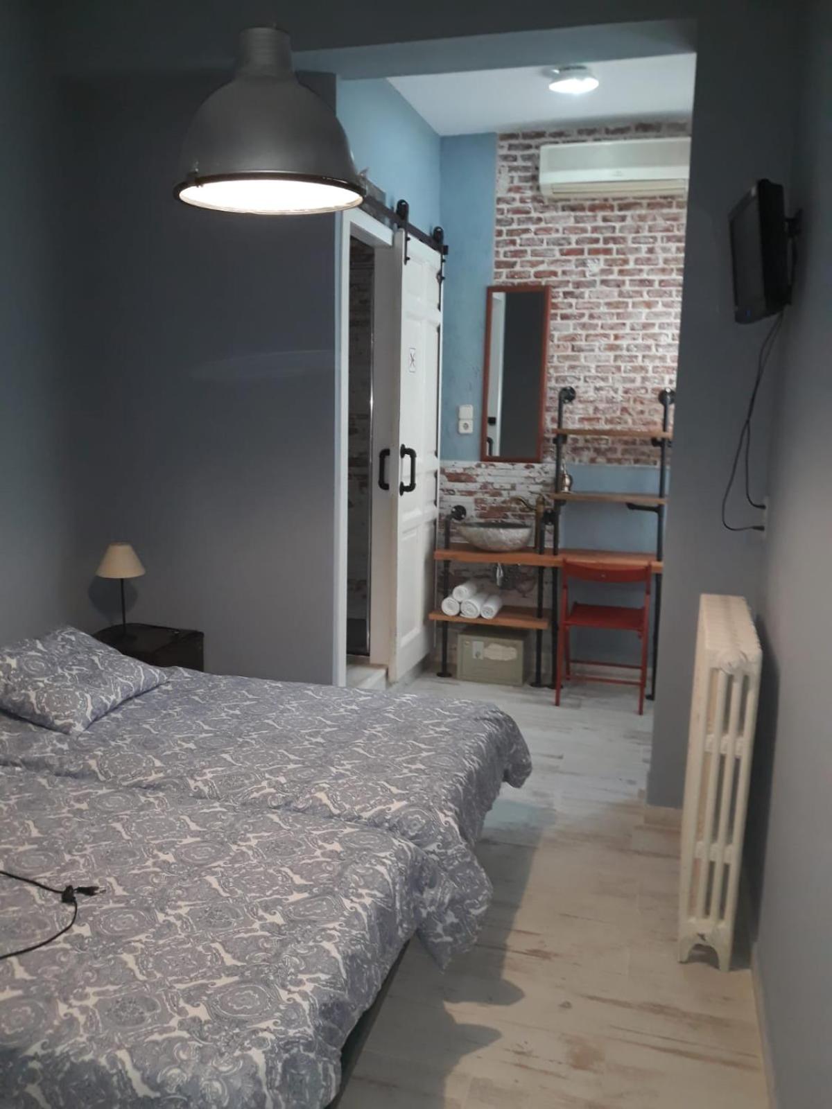 Hostal Hispalense