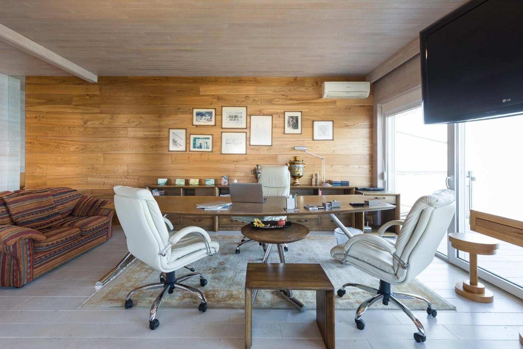 meeting & event spaces