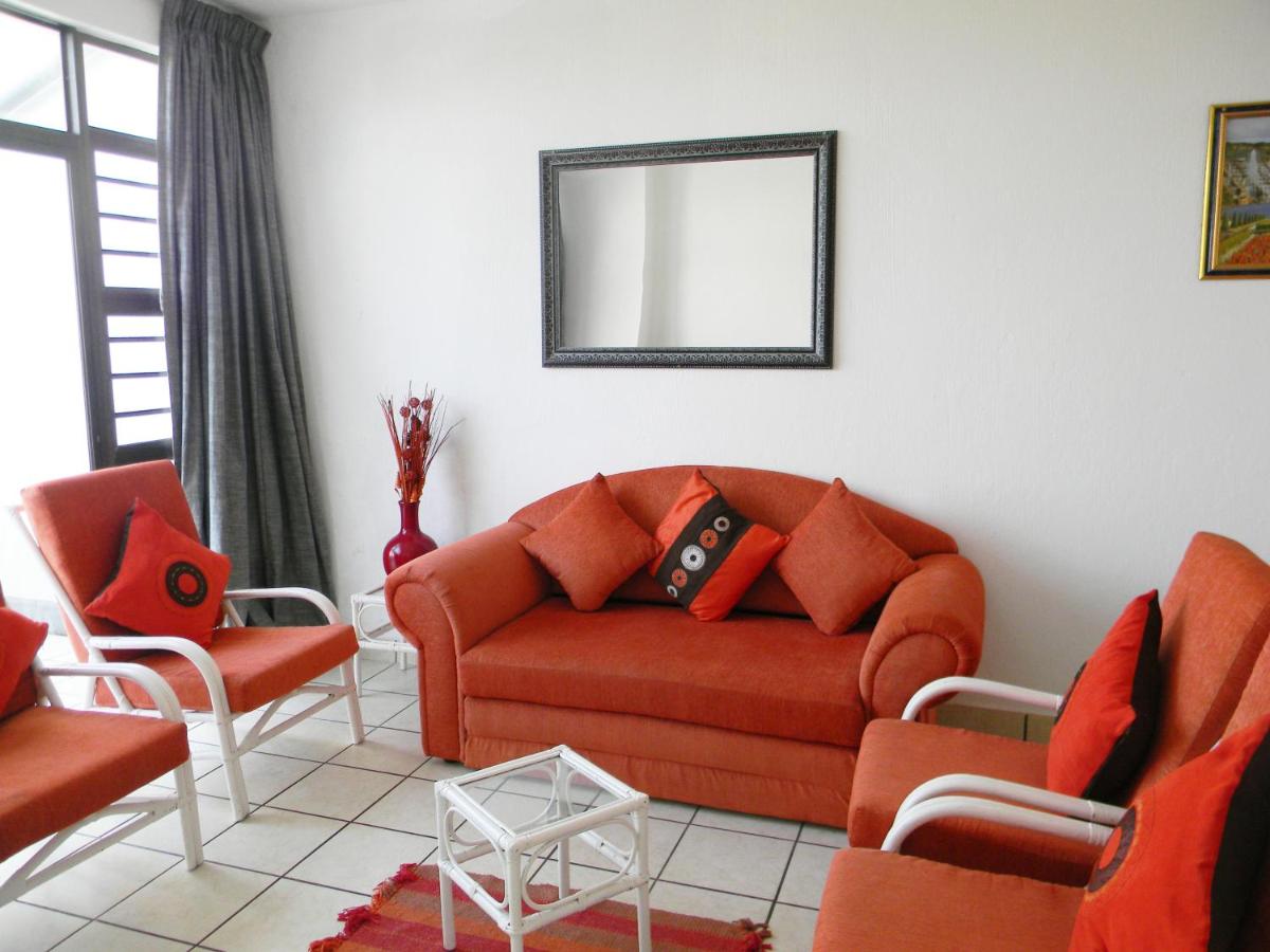 Dumela Margate Flat No 14, Margate, photo 2 of 16