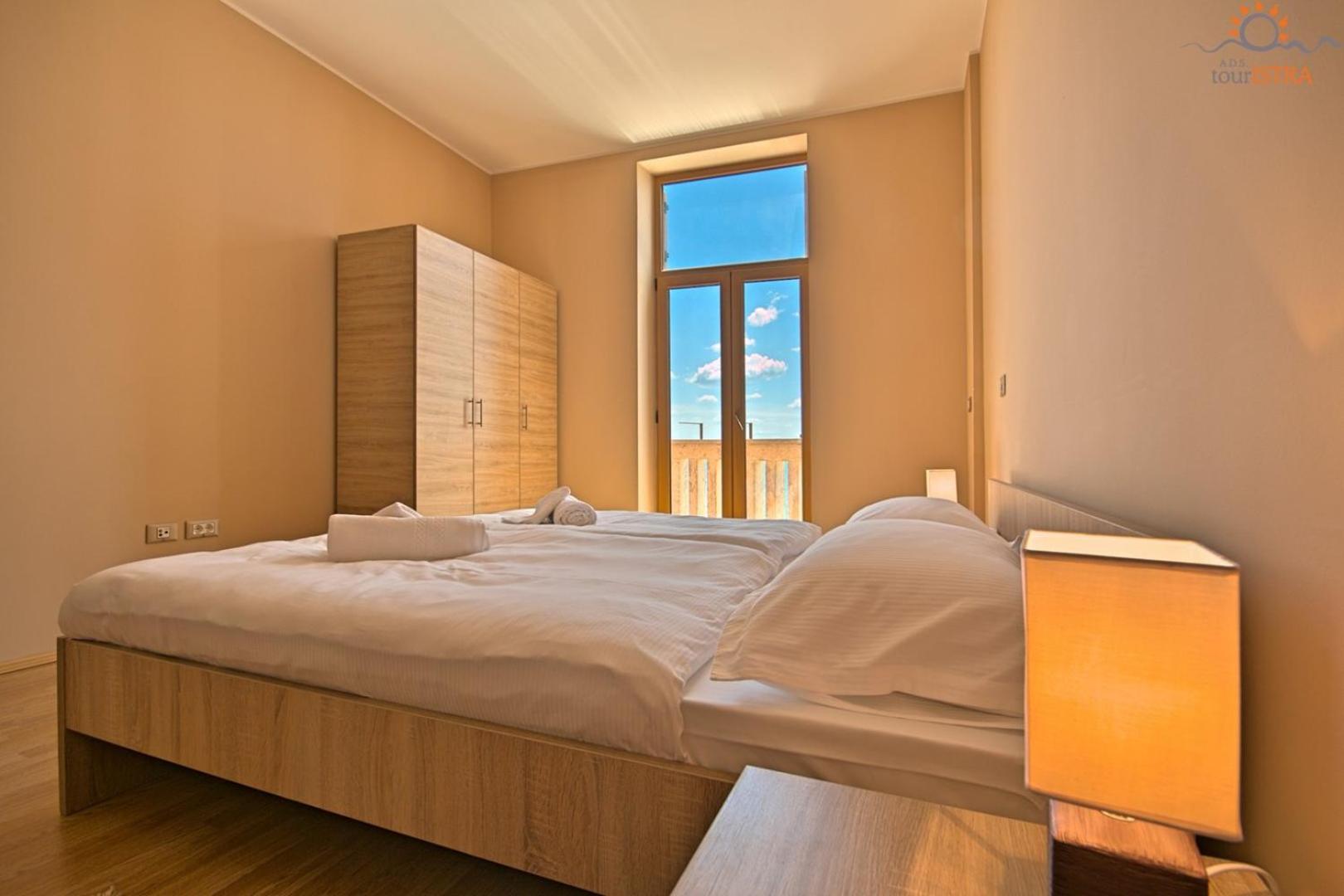 Rotonda Inn Novigrad