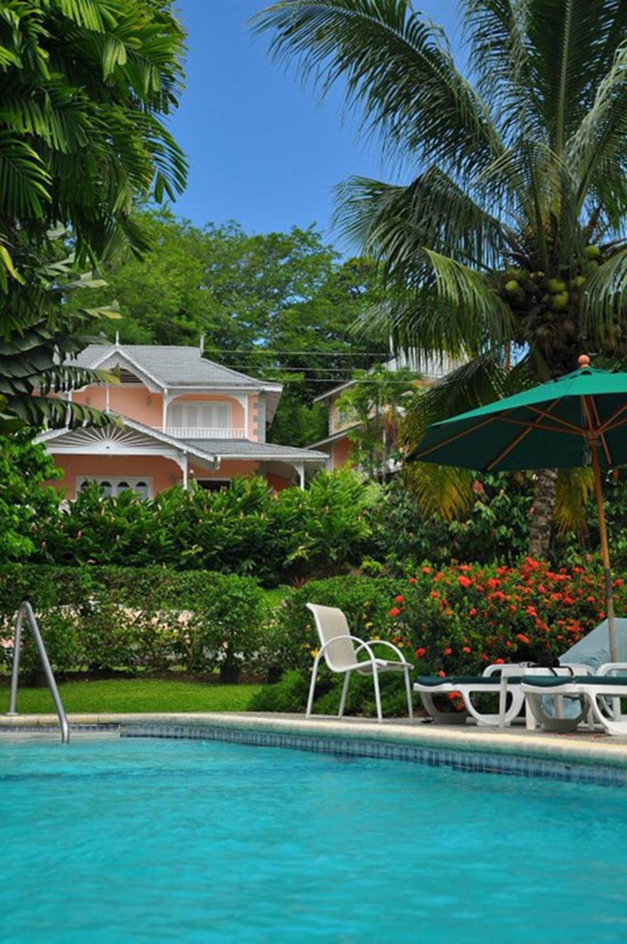 Plantation Beach Villas