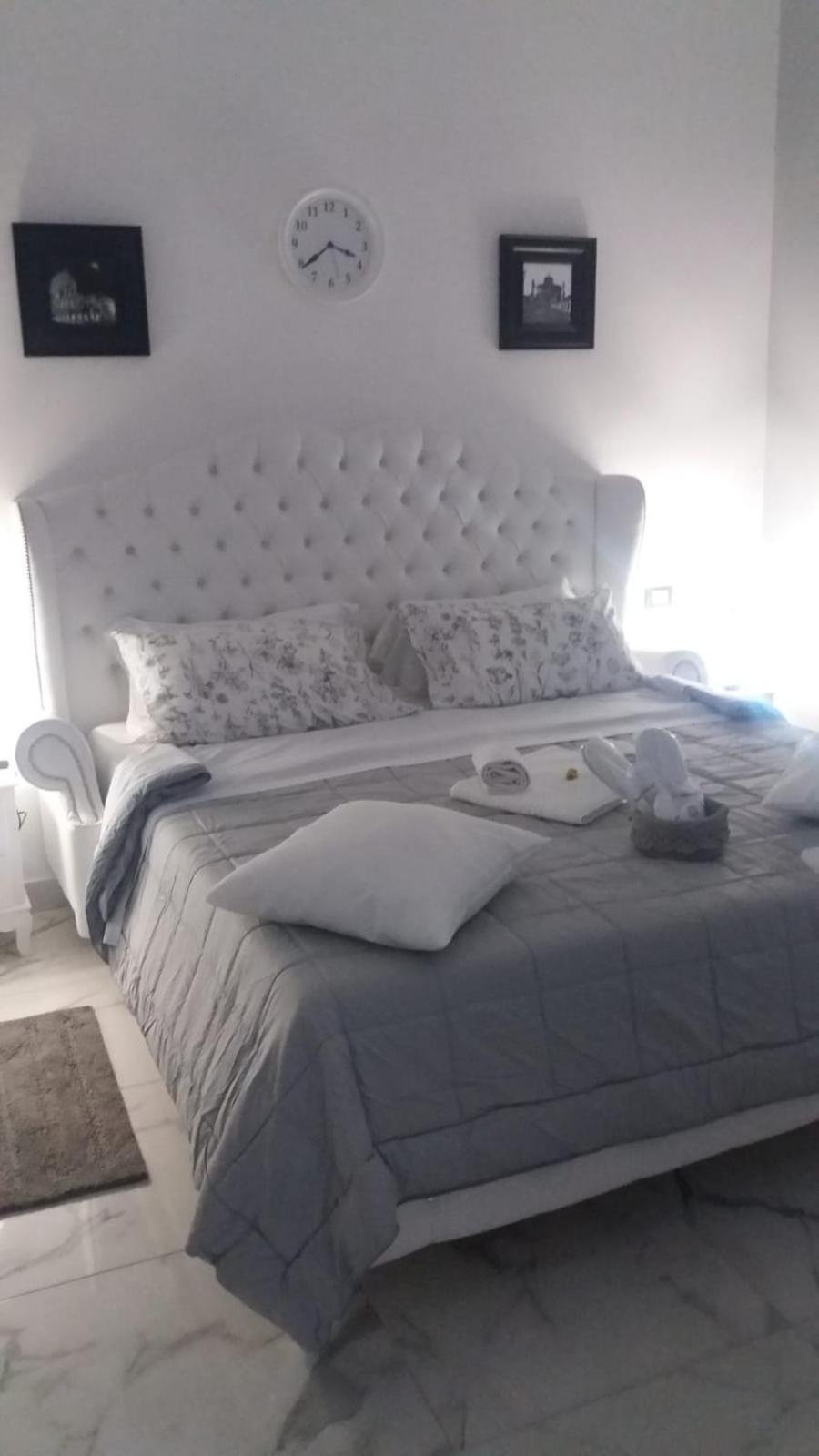 Barberini Dream en Rome — bedroom