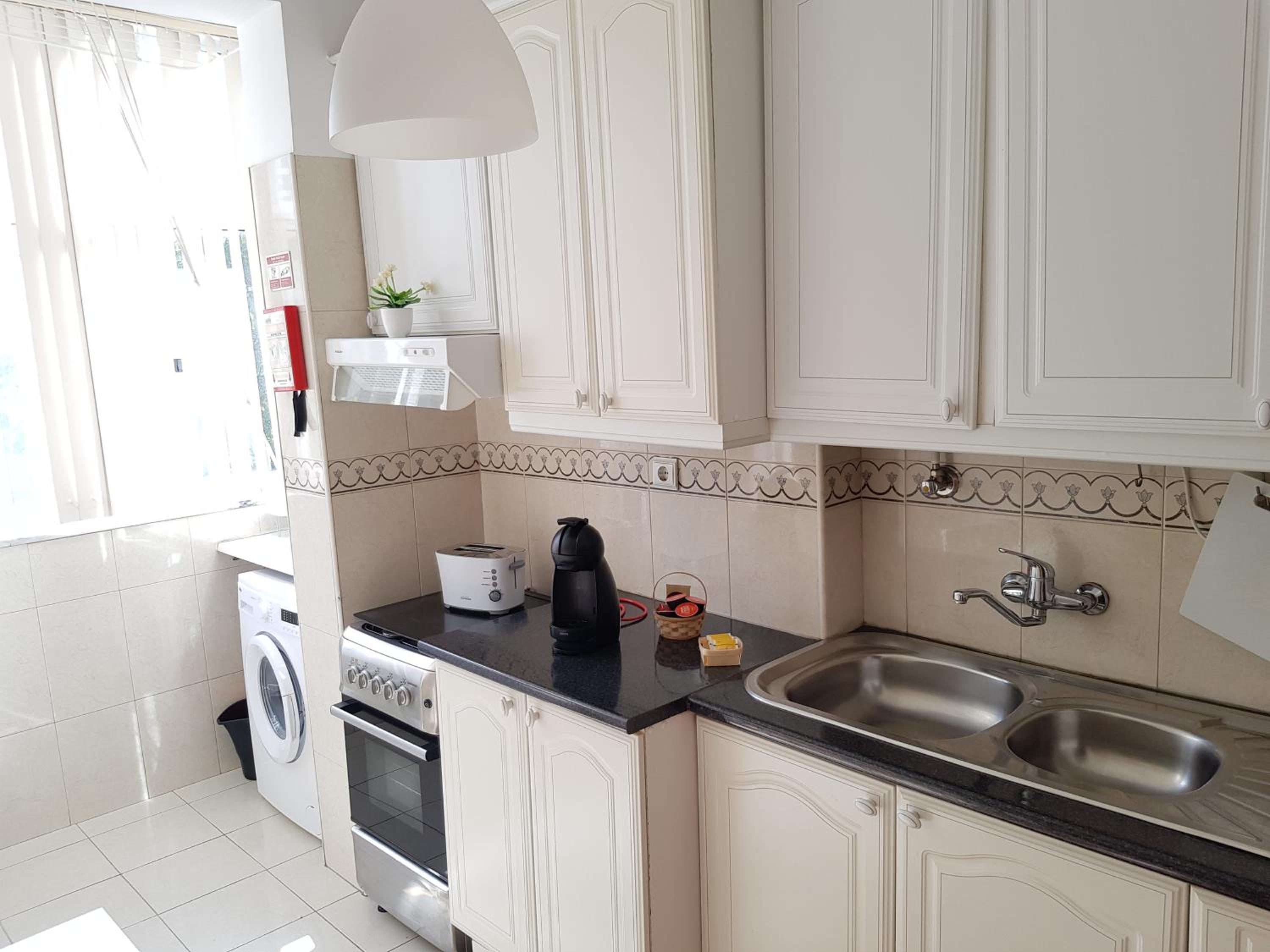 Apartamento Sado en Setúbal — kitchen