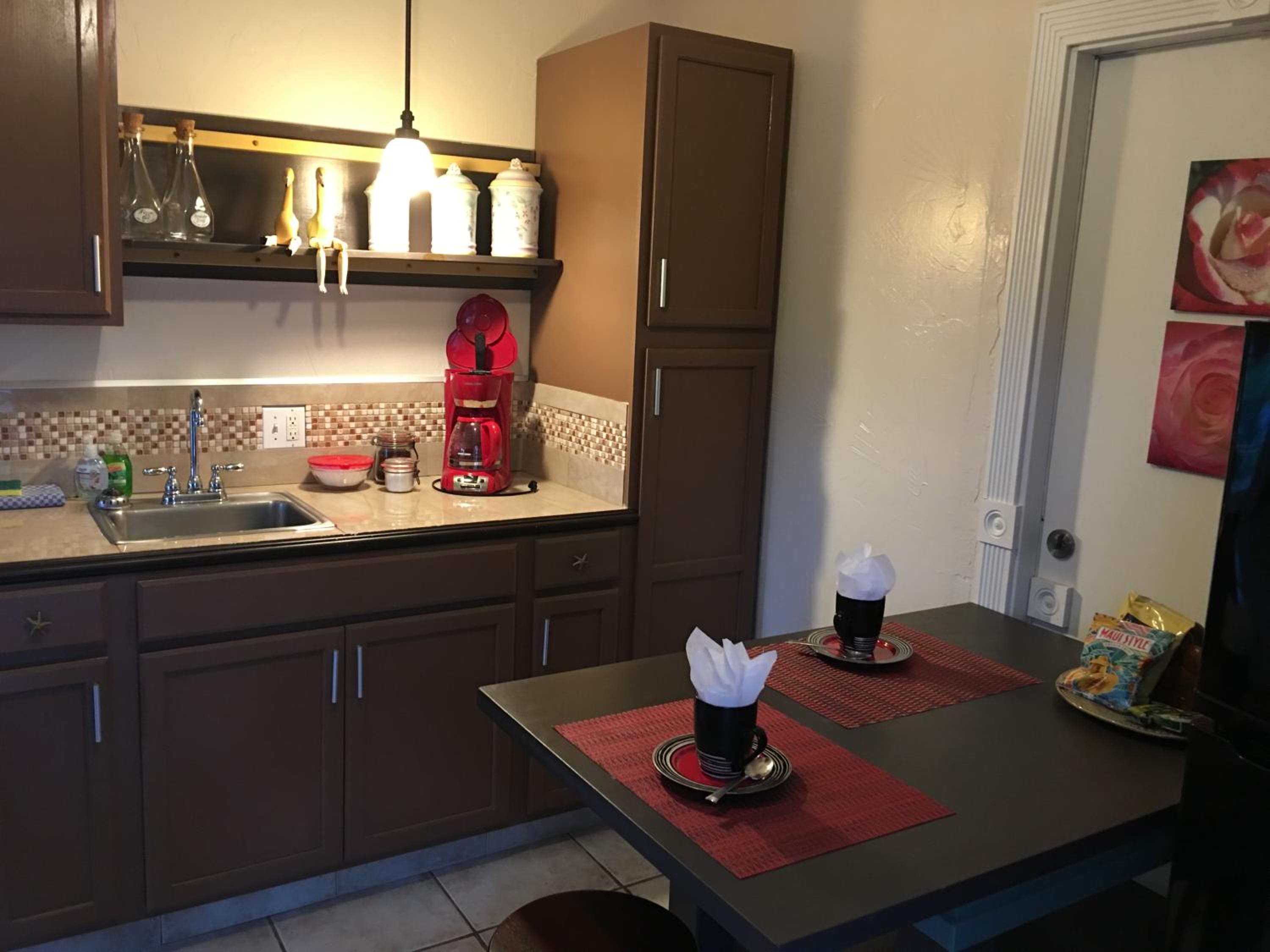 Mediteranean style Ohana Rental / Garden Bungalow in Pahoa view 2