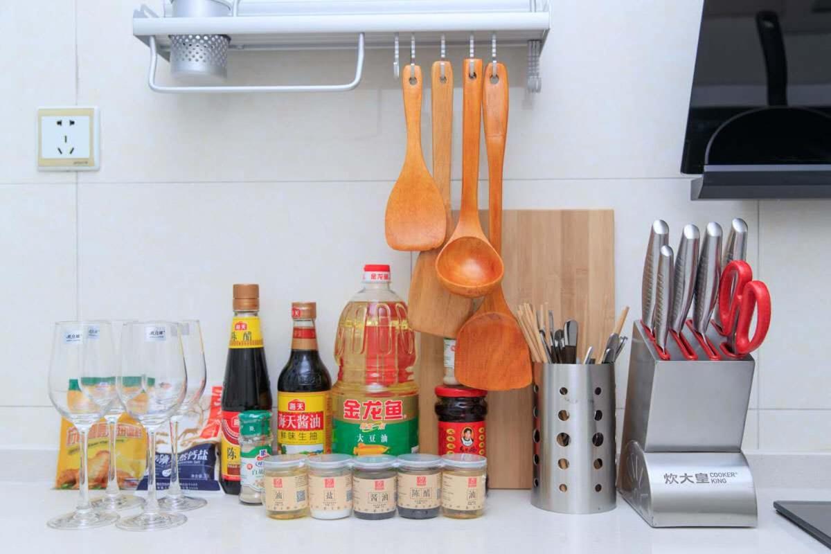 Baoding Jingxiu·BaoDing Railway Station· Locals Apartment 00173430