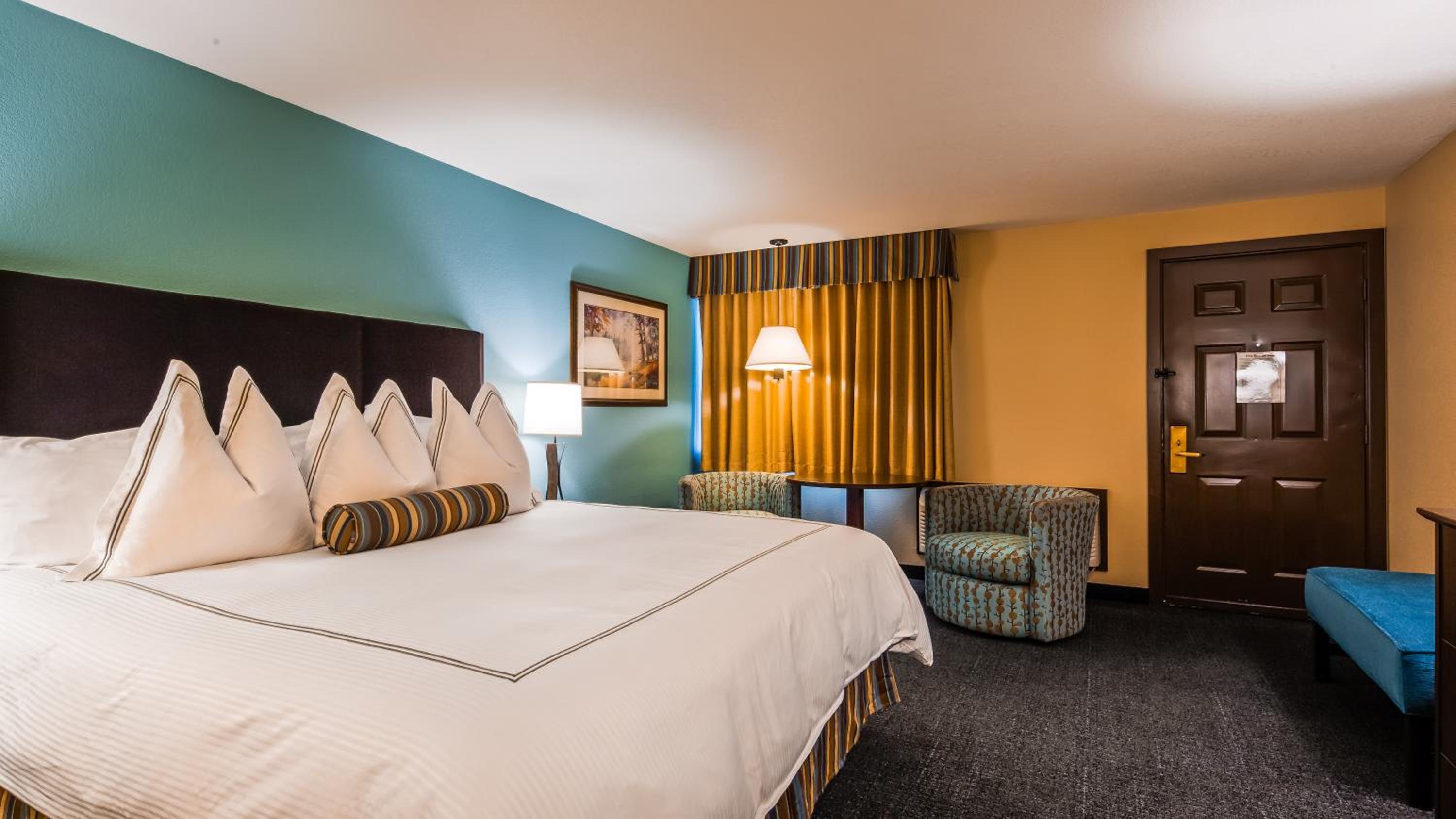 Ashland Vacations - Best Western Windsor Inn - Property Image 13
