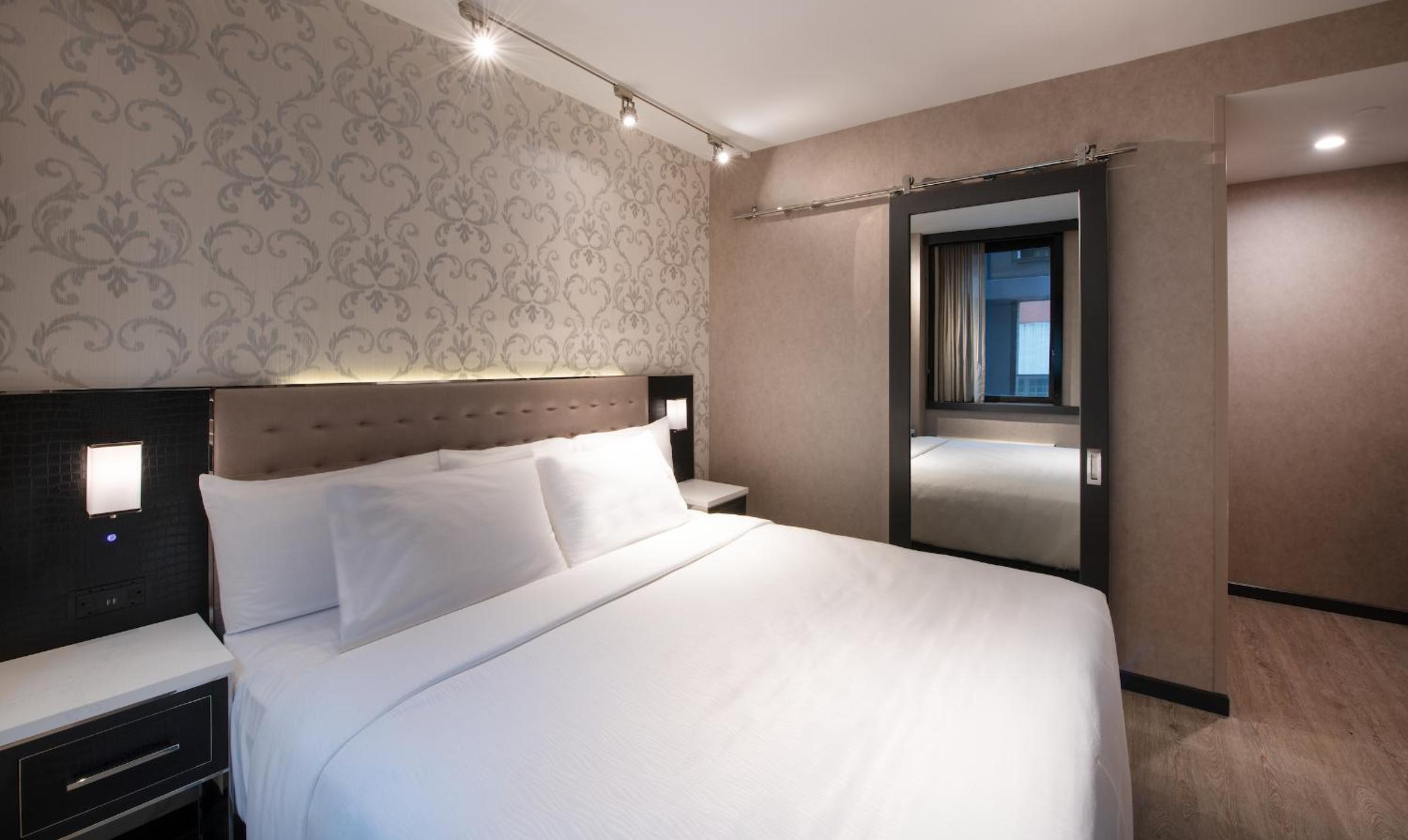 Aliz Hotel Times Square 14