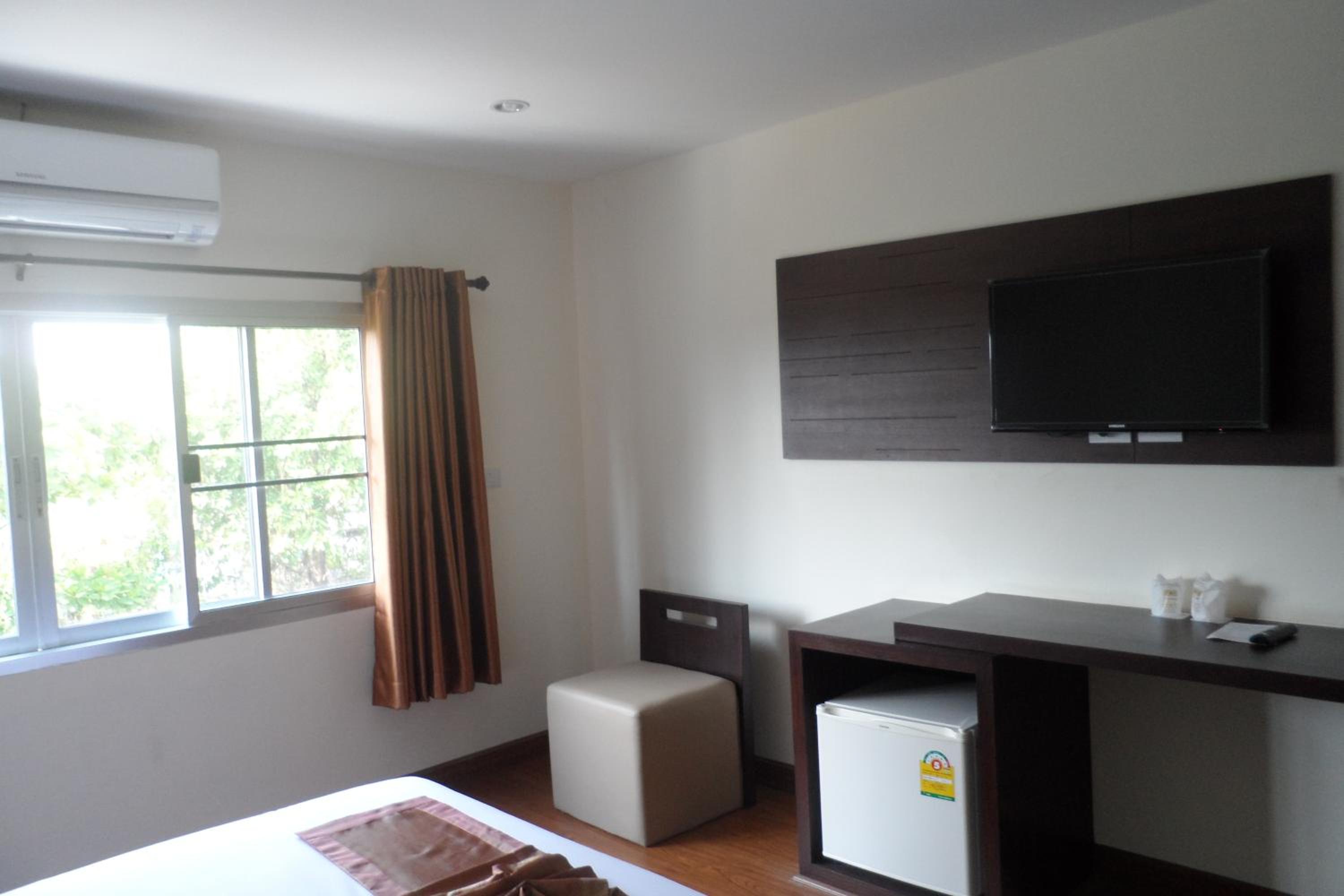 Pangviman Place Resotel SHA Plus
