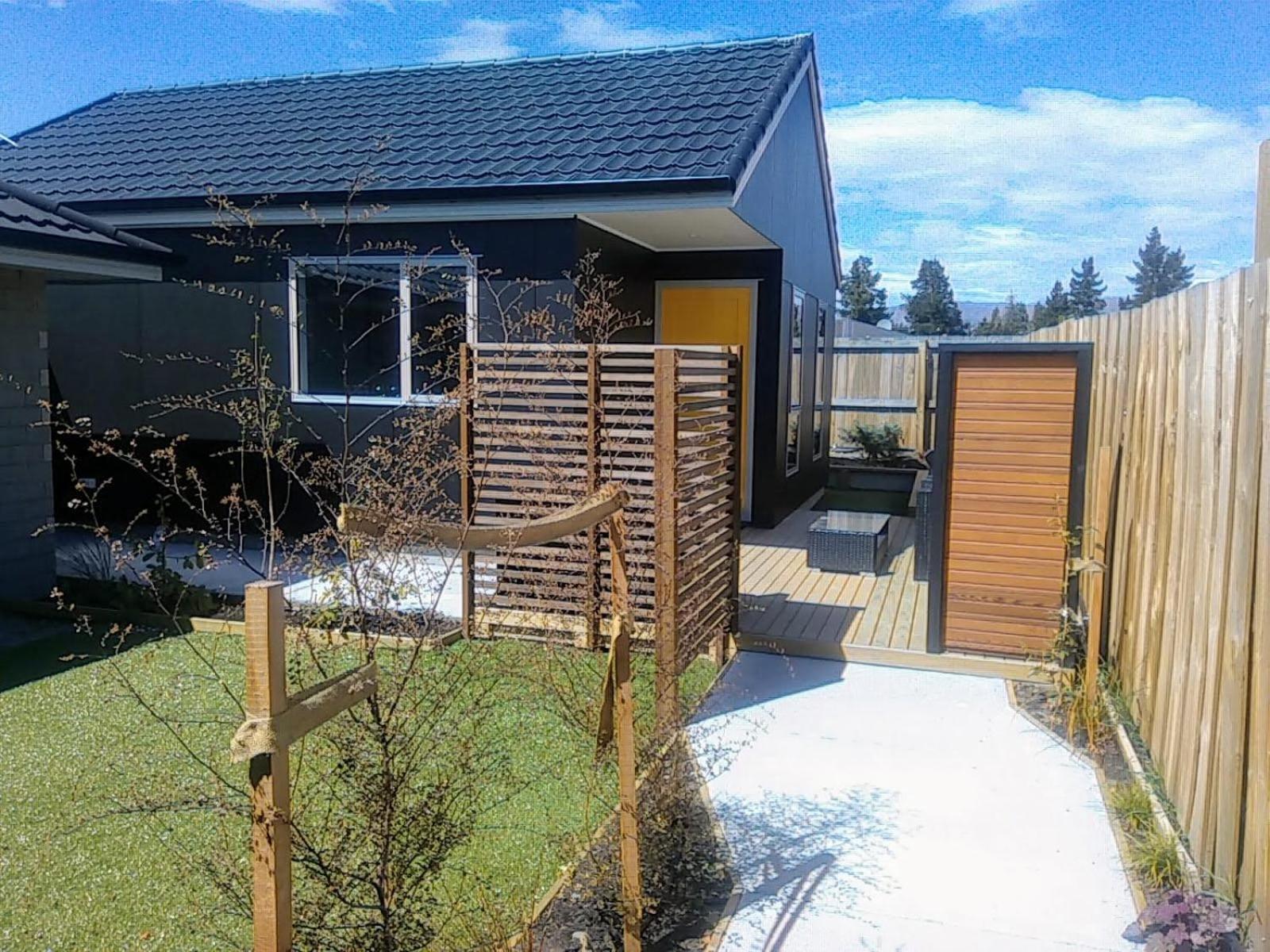 Little Lodge Wanaka view 3