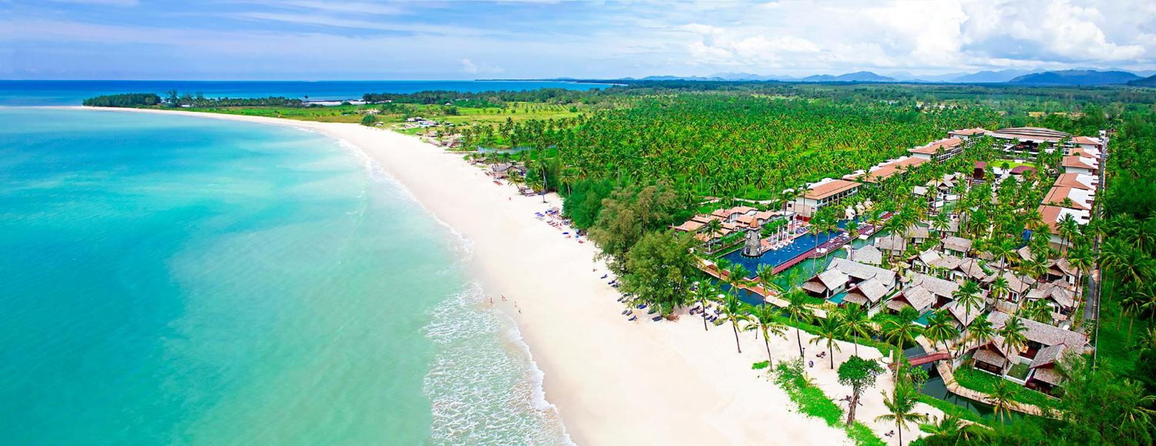 Hotel Graceland Khaolak Beachfront Resort - Image 1