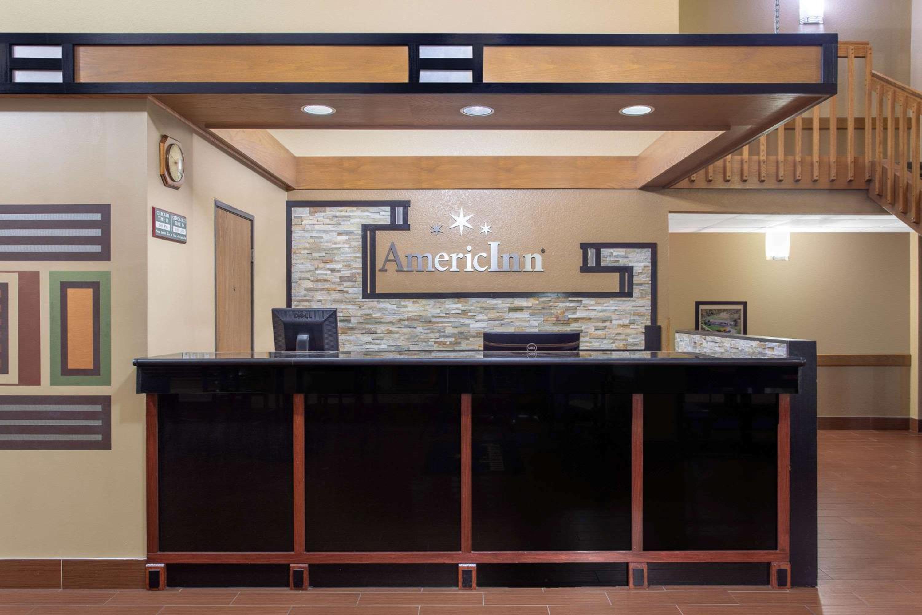AmericInn by Wyndham Burlington