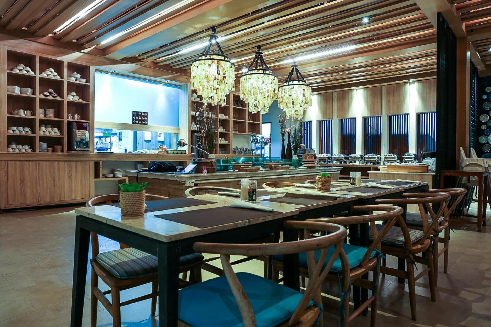 AKIRA Lipe Resort