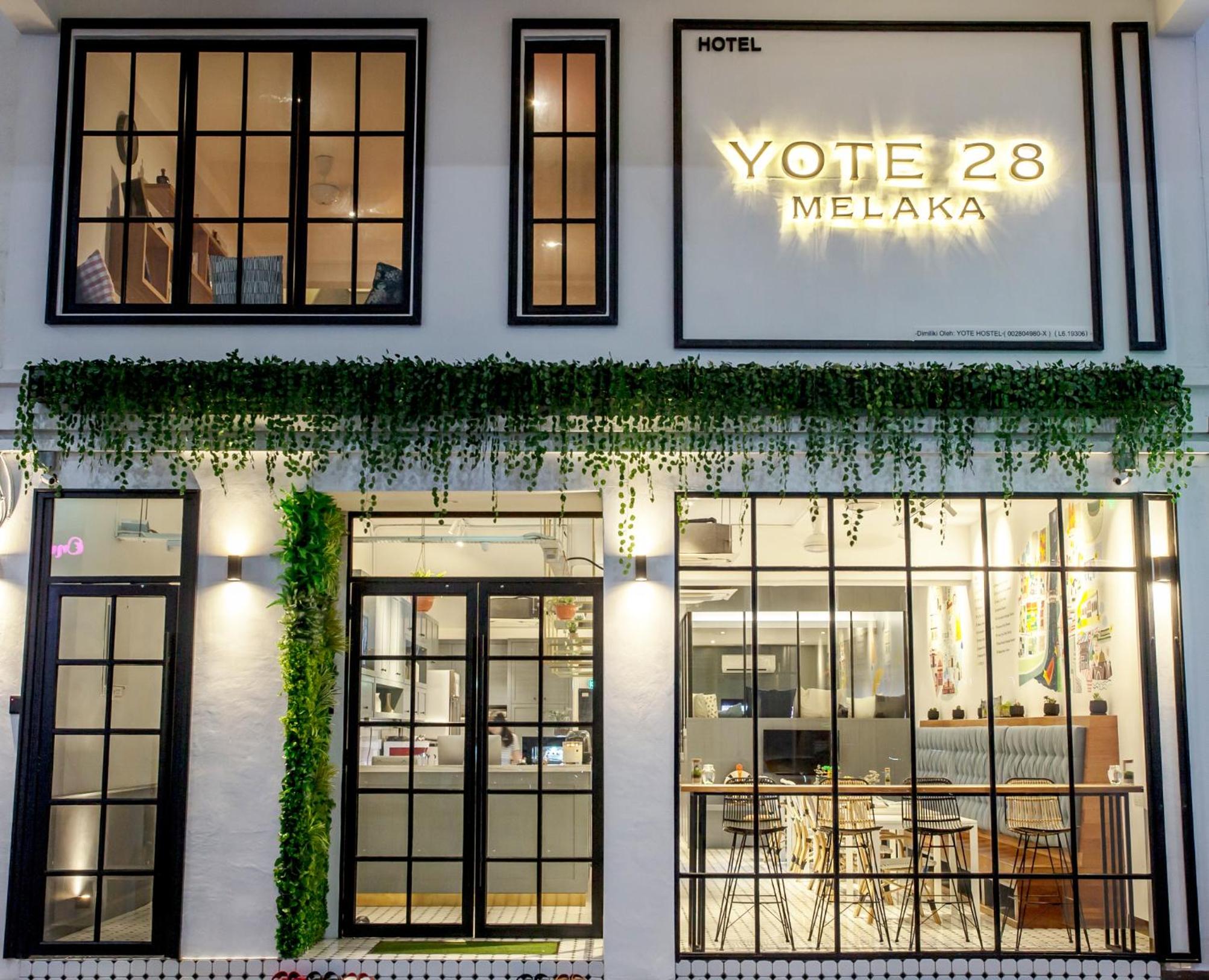 Yote 28 photo 1