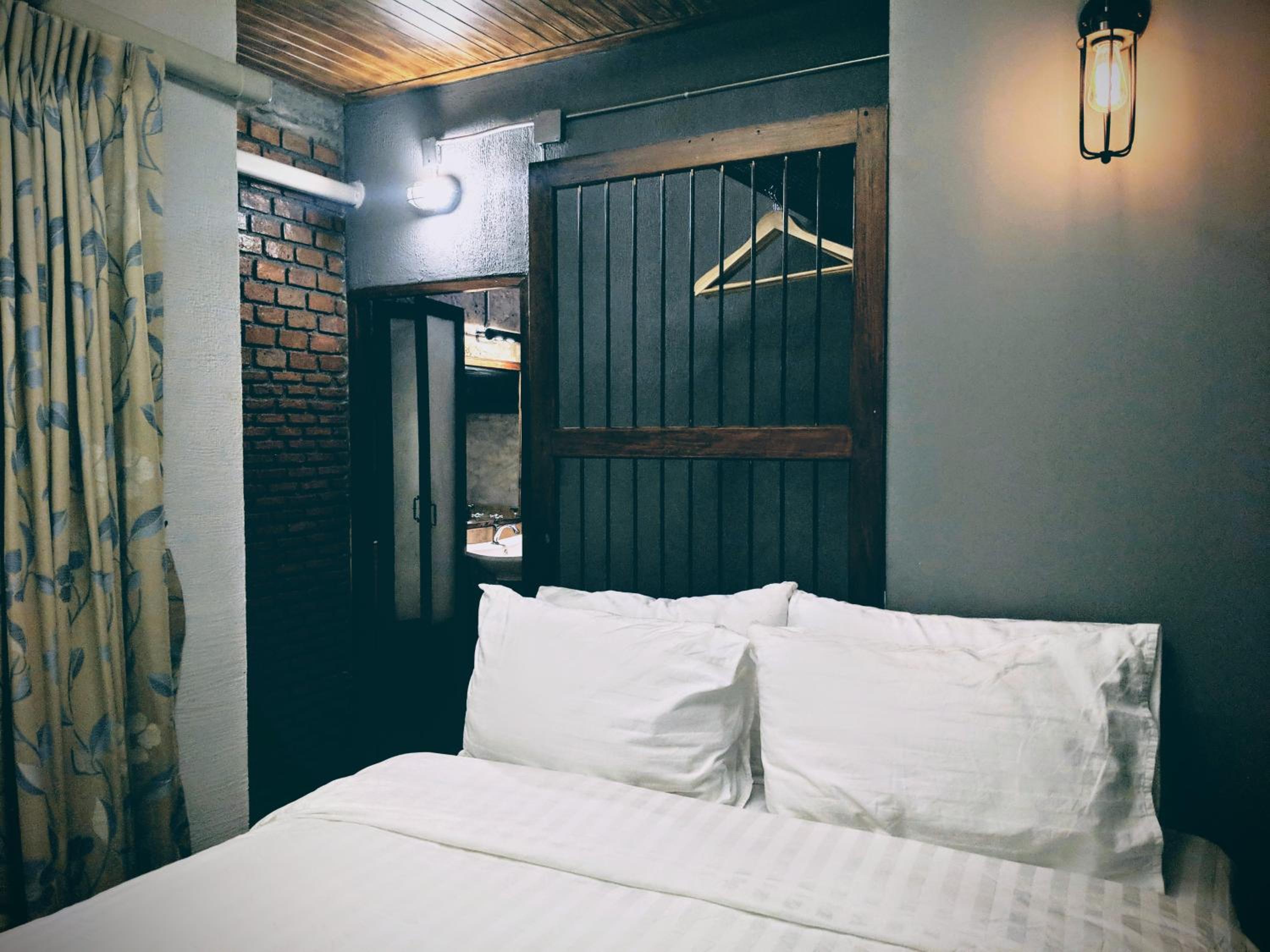 Zeds Hostel Bangkok