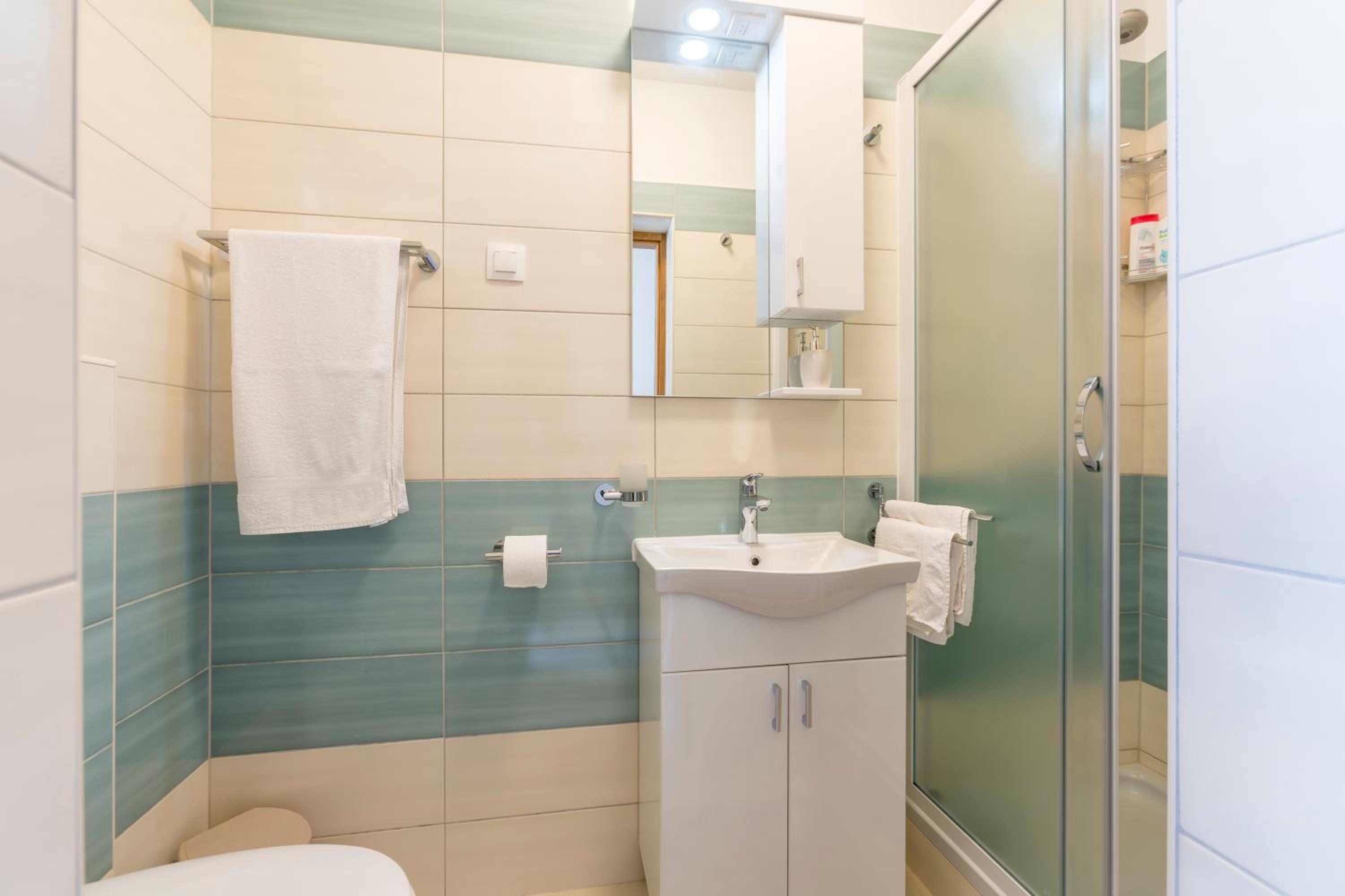 Apartmani Bezmalinović