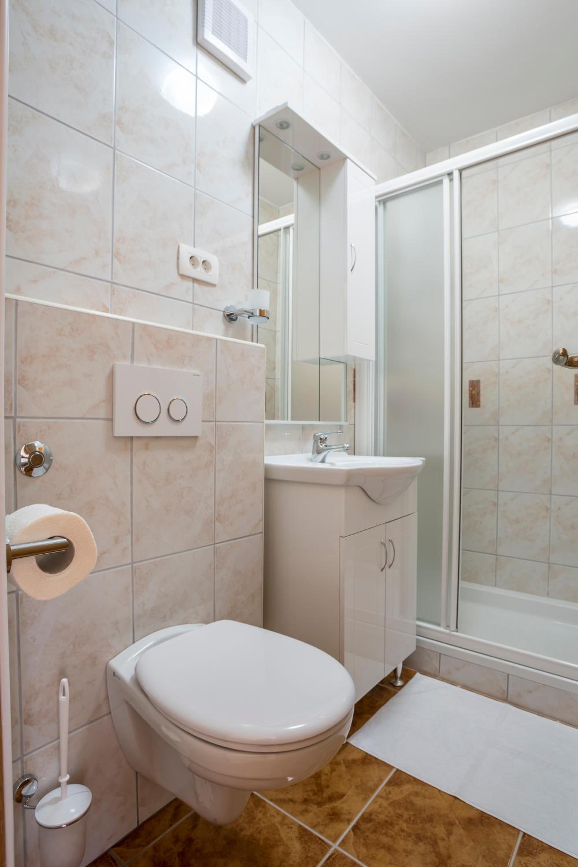 Apartmani Bezmalinović
