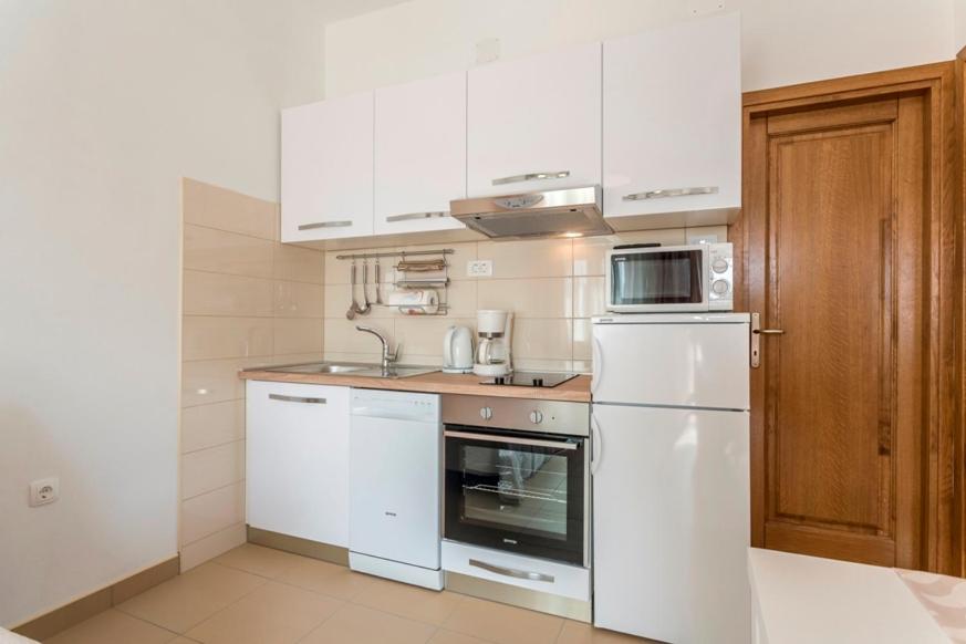 Apartmani Bezmalinović
