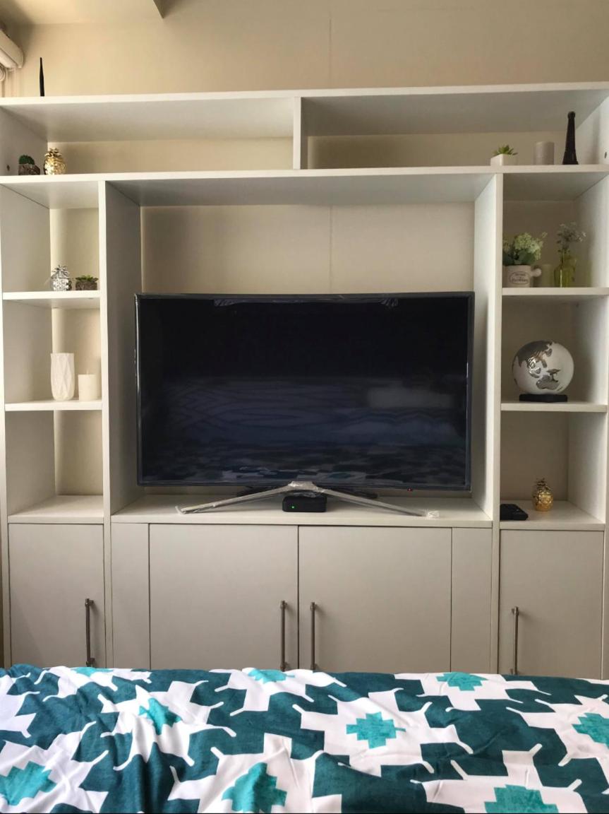 Avida Fully Furnished Modern Contemporary Studio