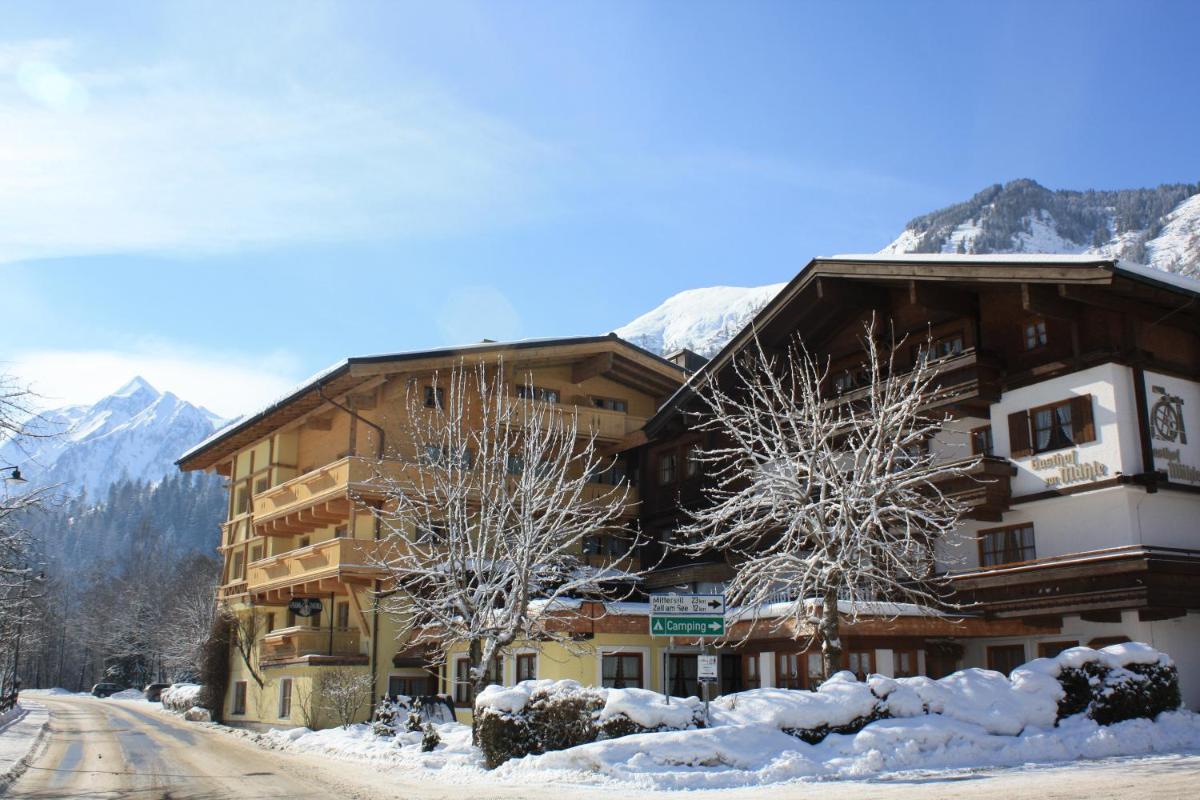 hotel building