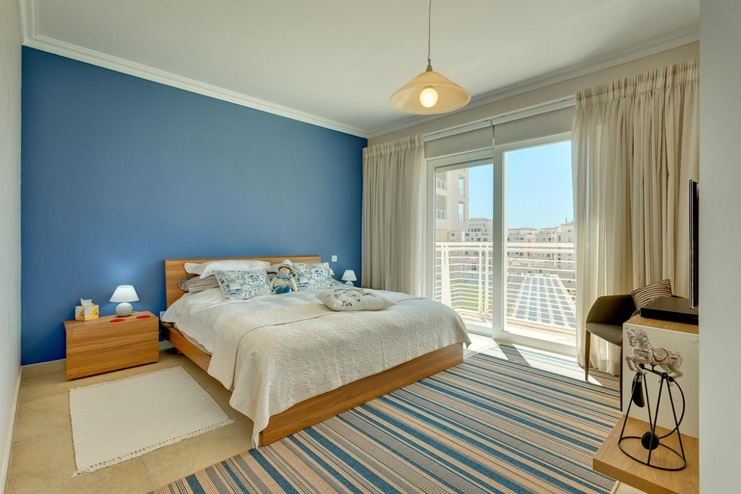 Luxury Apartment inc Pool & Views view 5