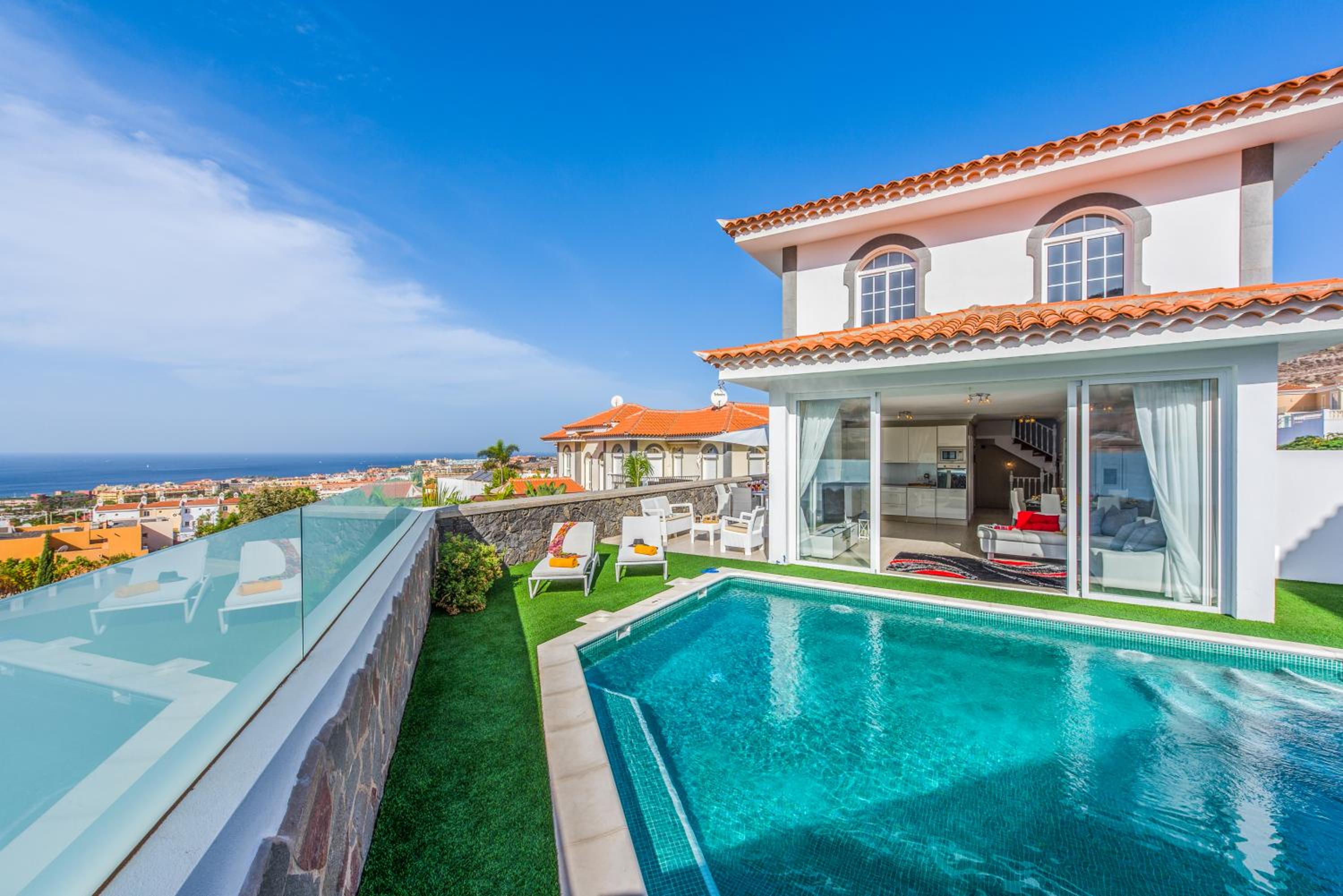 Photo 24