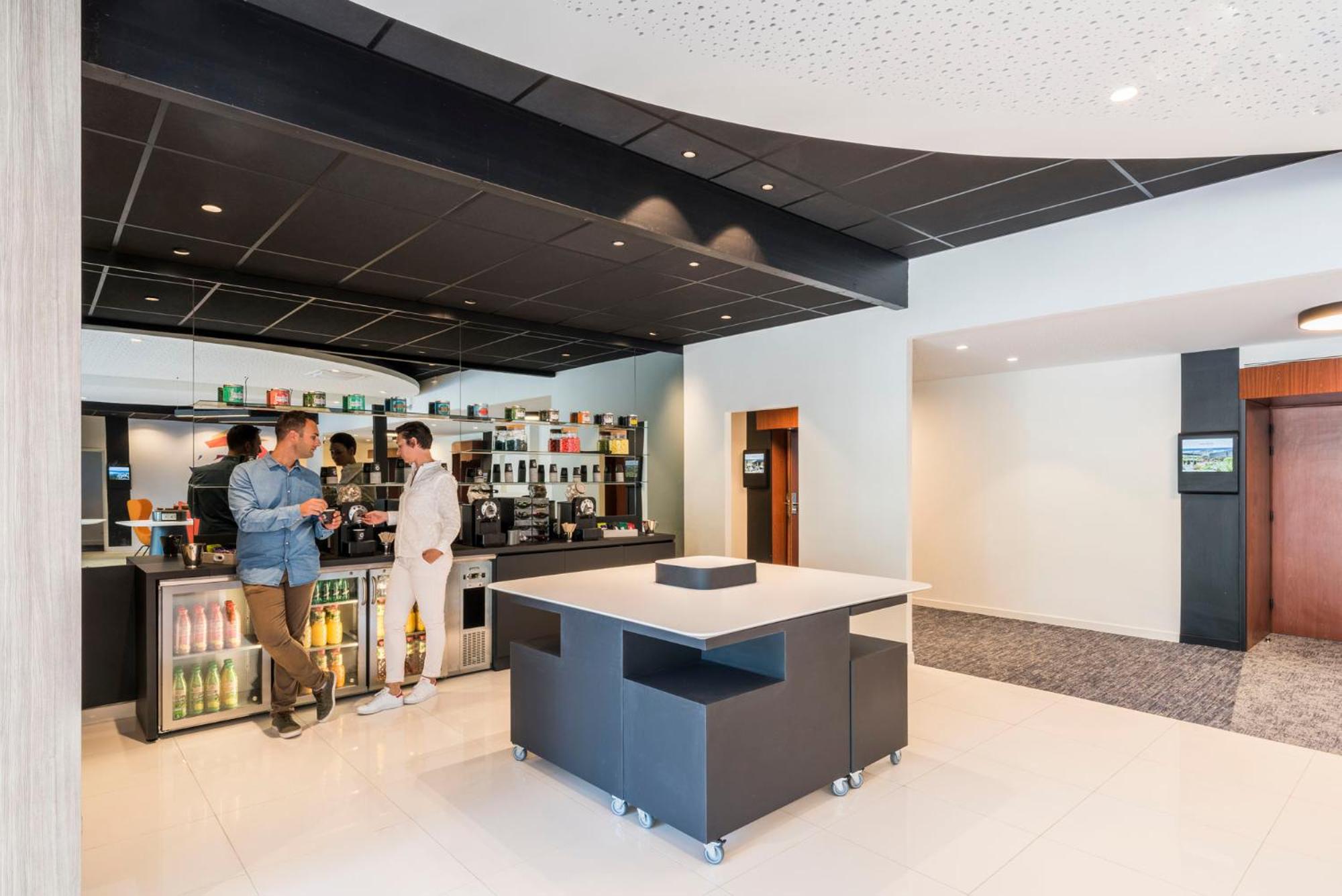 Bron Vacations - Novotel Lyon Bron Meeting  Events - Property Image 24
