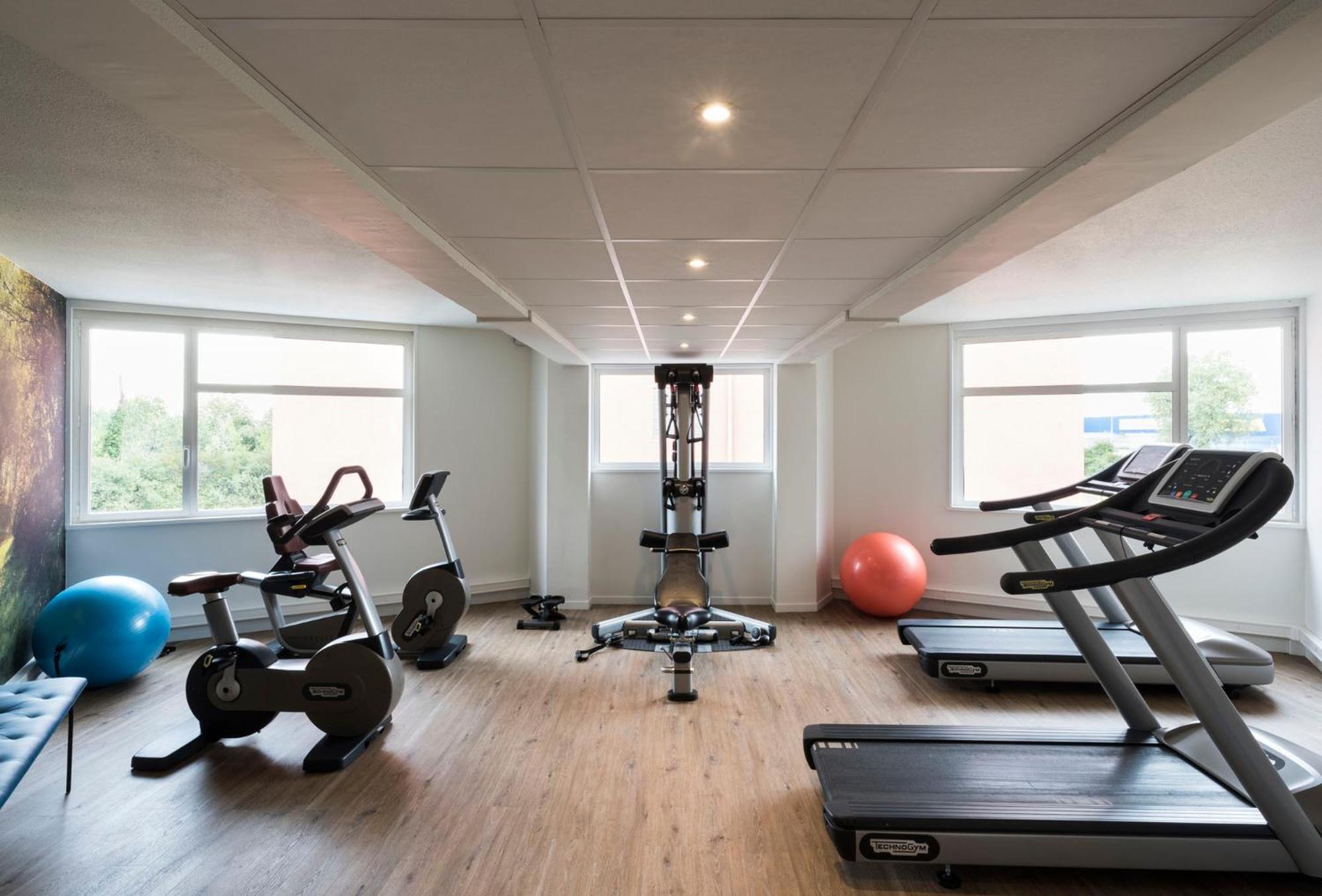 Bron Vacations - Novotel Lyon Bron Meeting  Events - Property Image 3