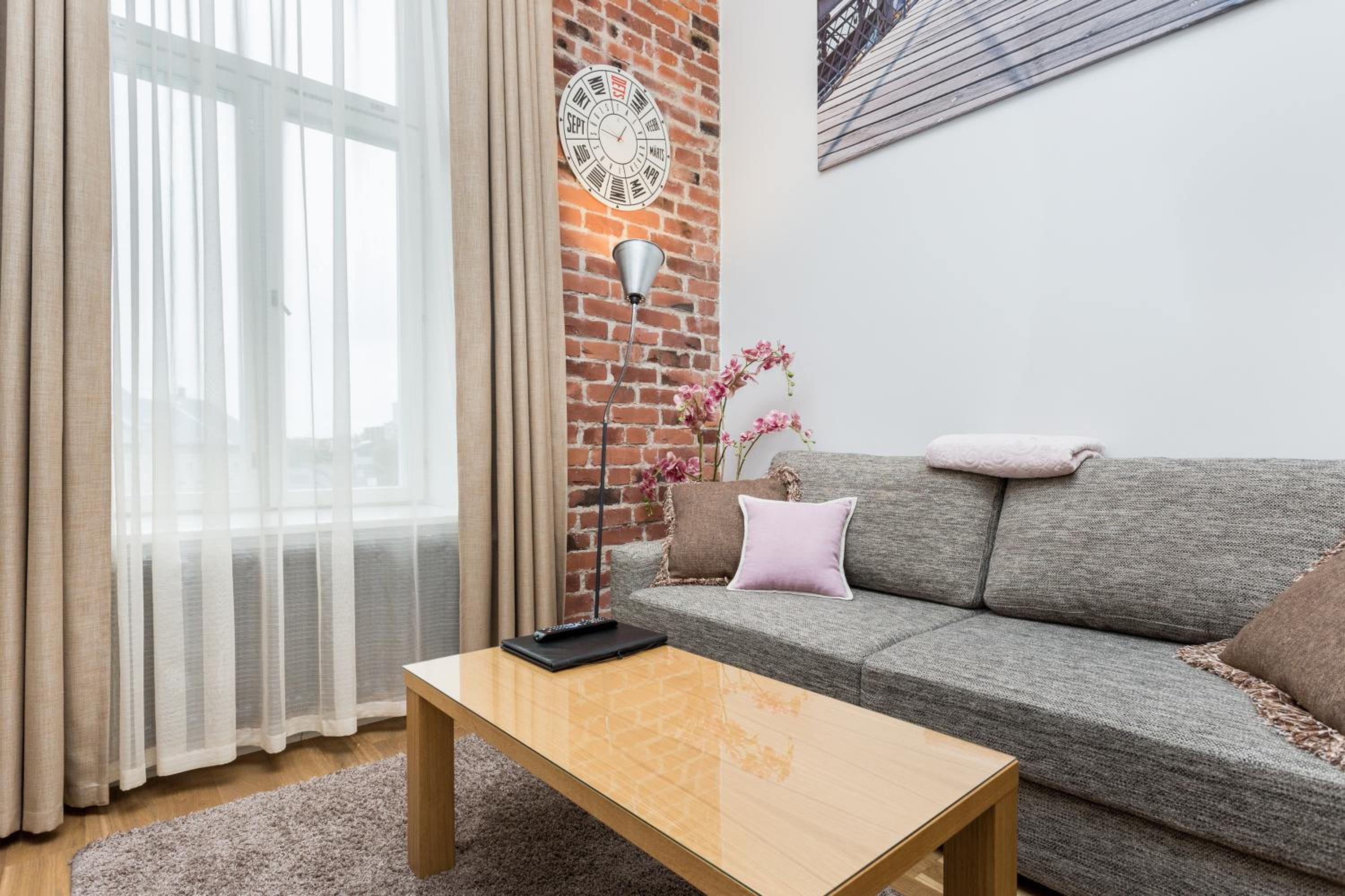Angleterre Apartments