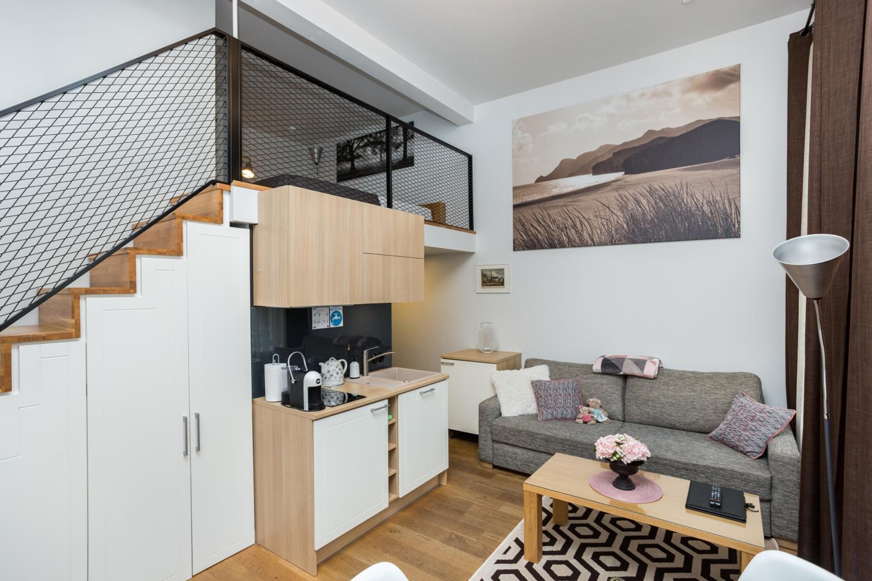 Angleterre Apartments