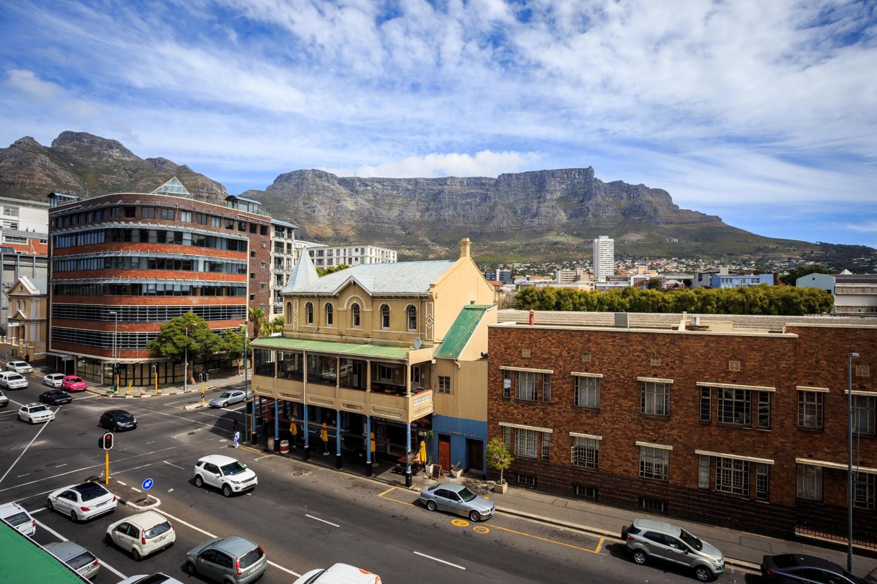 Trendy Cape Town CBD Apartment view 5