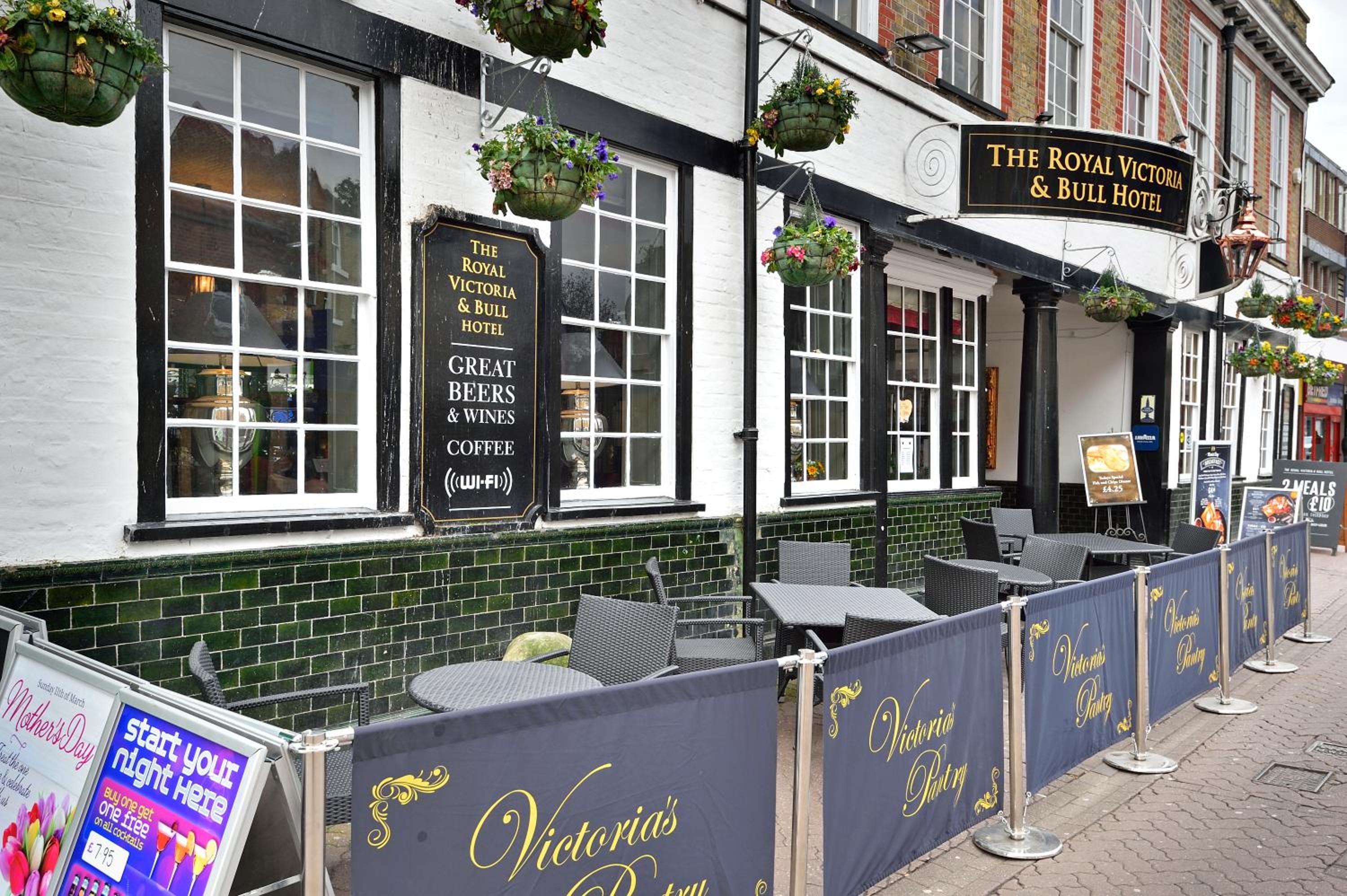 The Royal Victoria and Bull Hotel