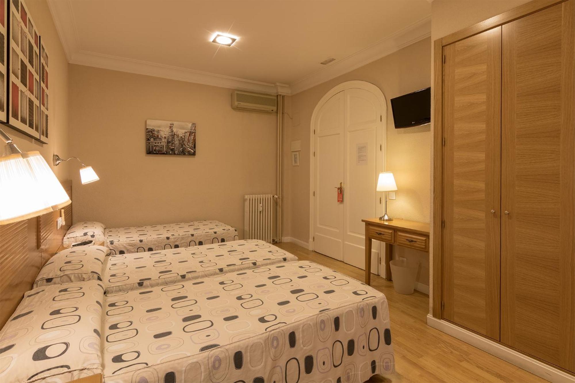 Hostal Santillan