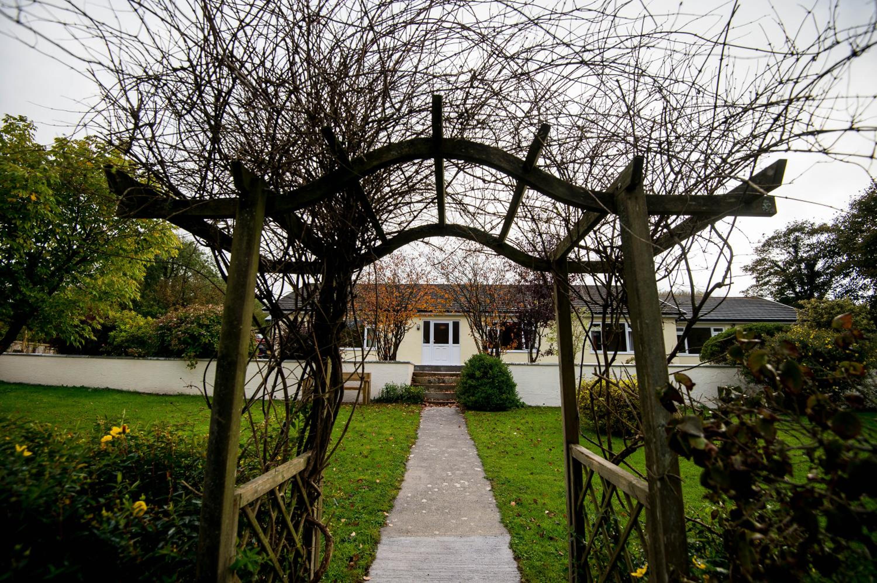 Round Park - A large dog friendly one level holiday cottage for groups and families
