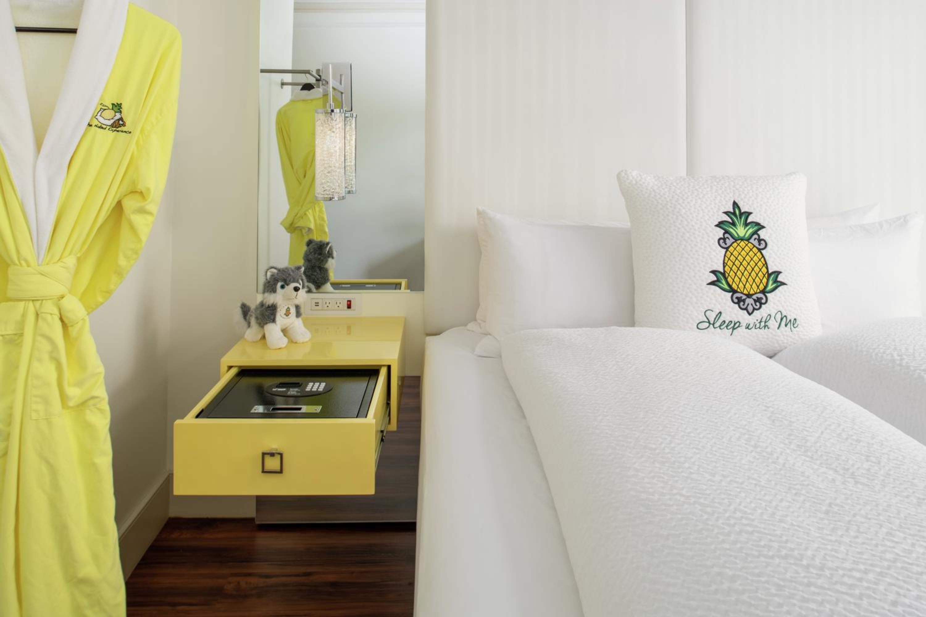 Boston Vacations - Staypineapple, A Delightful Hotel, South End - Property Image 26