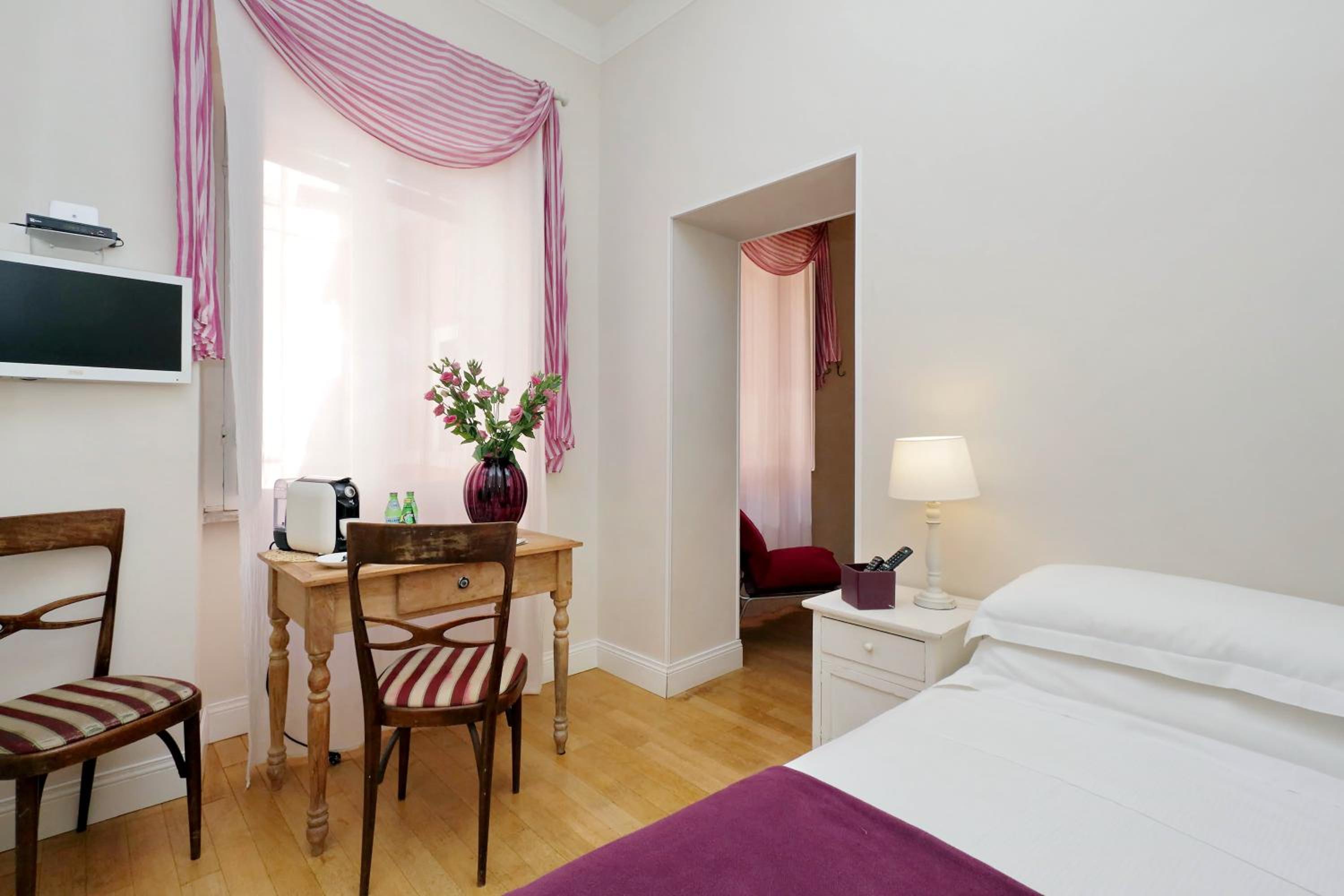 Guest House Amaranto Romano