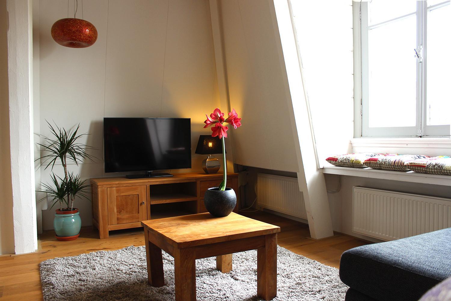 Amsterdam Jewel Canal Apartments
