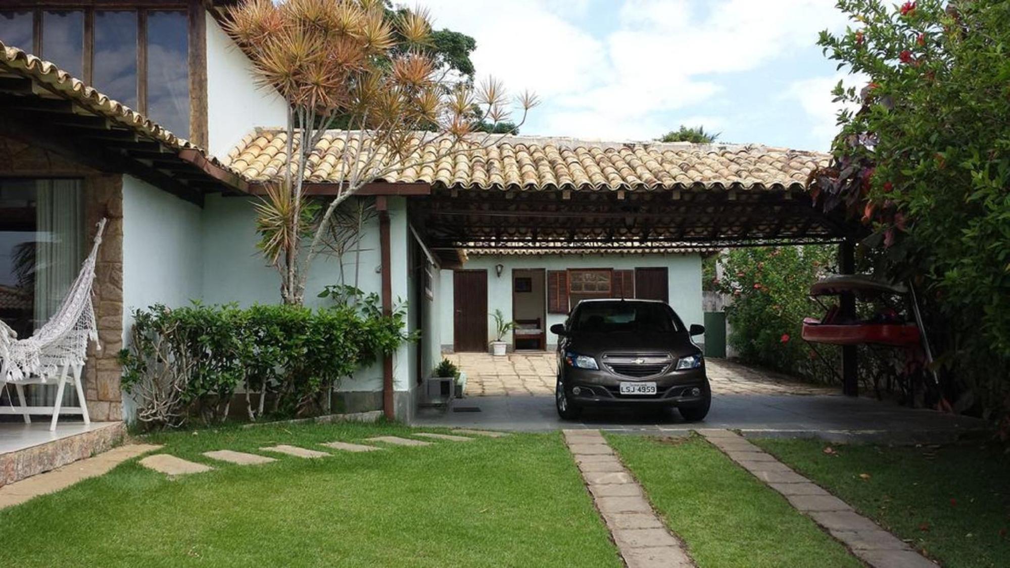 Excelente casa a 150 mts da Praia da Ferradura