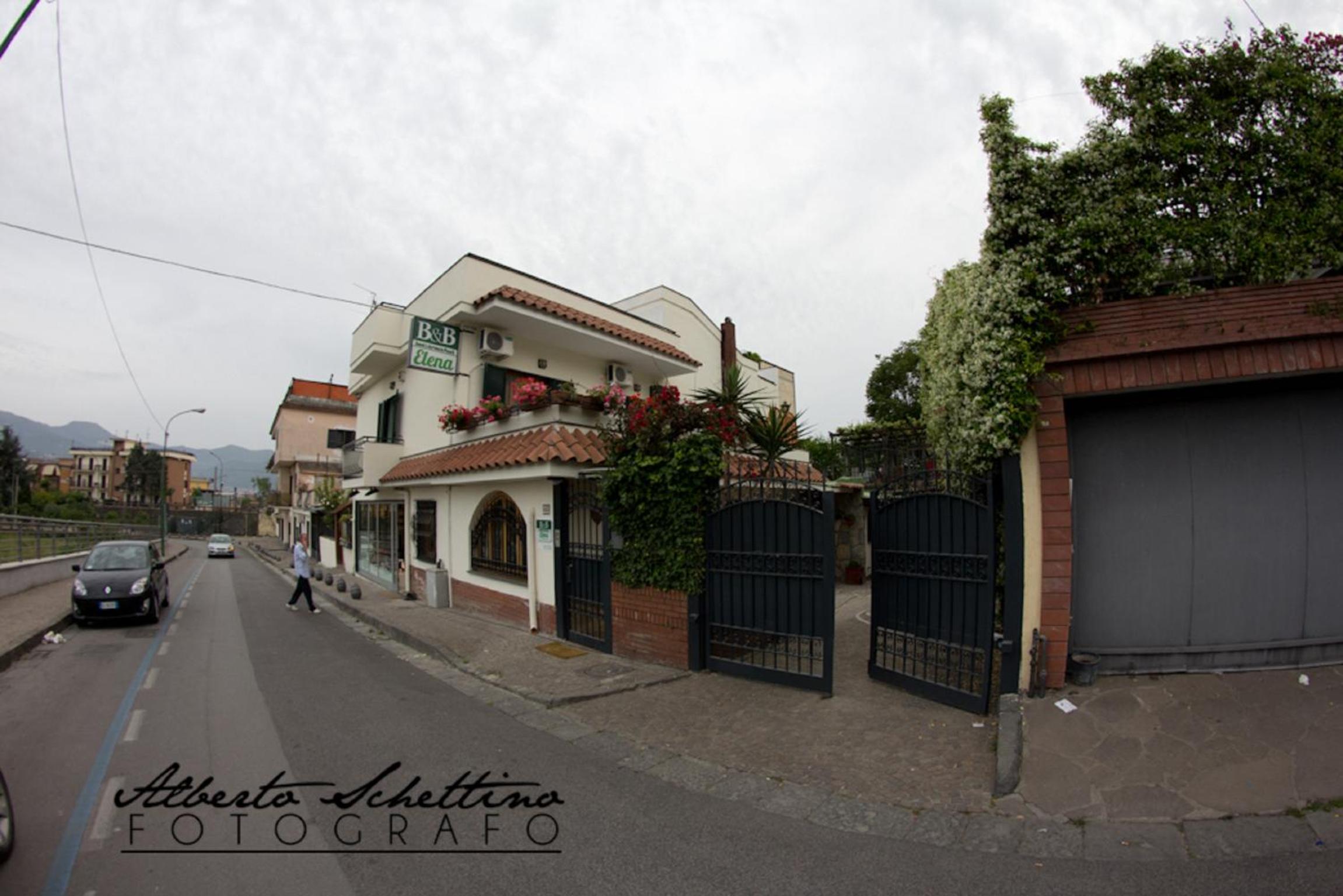 B&B Elena