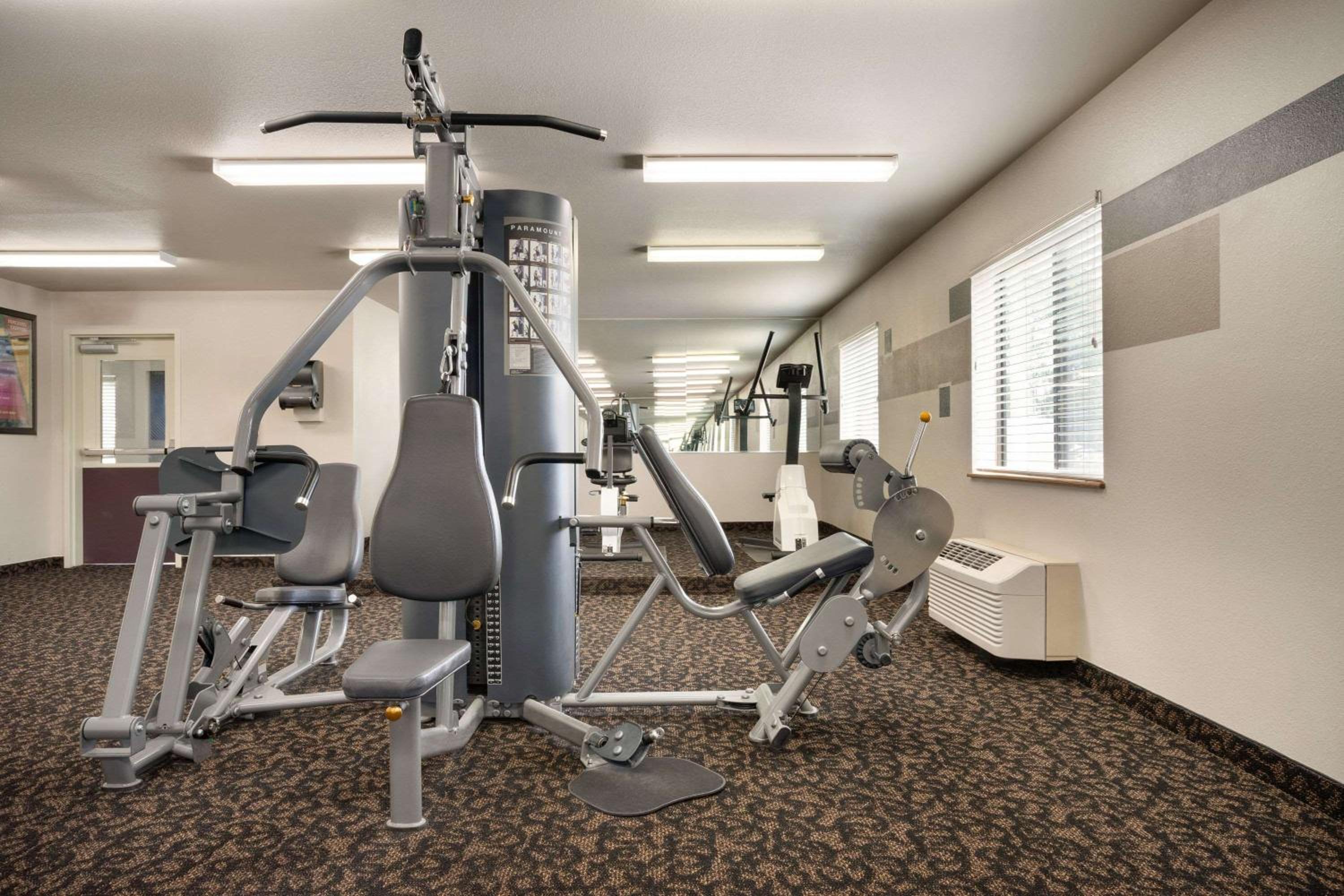 Cheyenne Vacations - Travelodge by Wyndham Cheyenne - Property Image 5