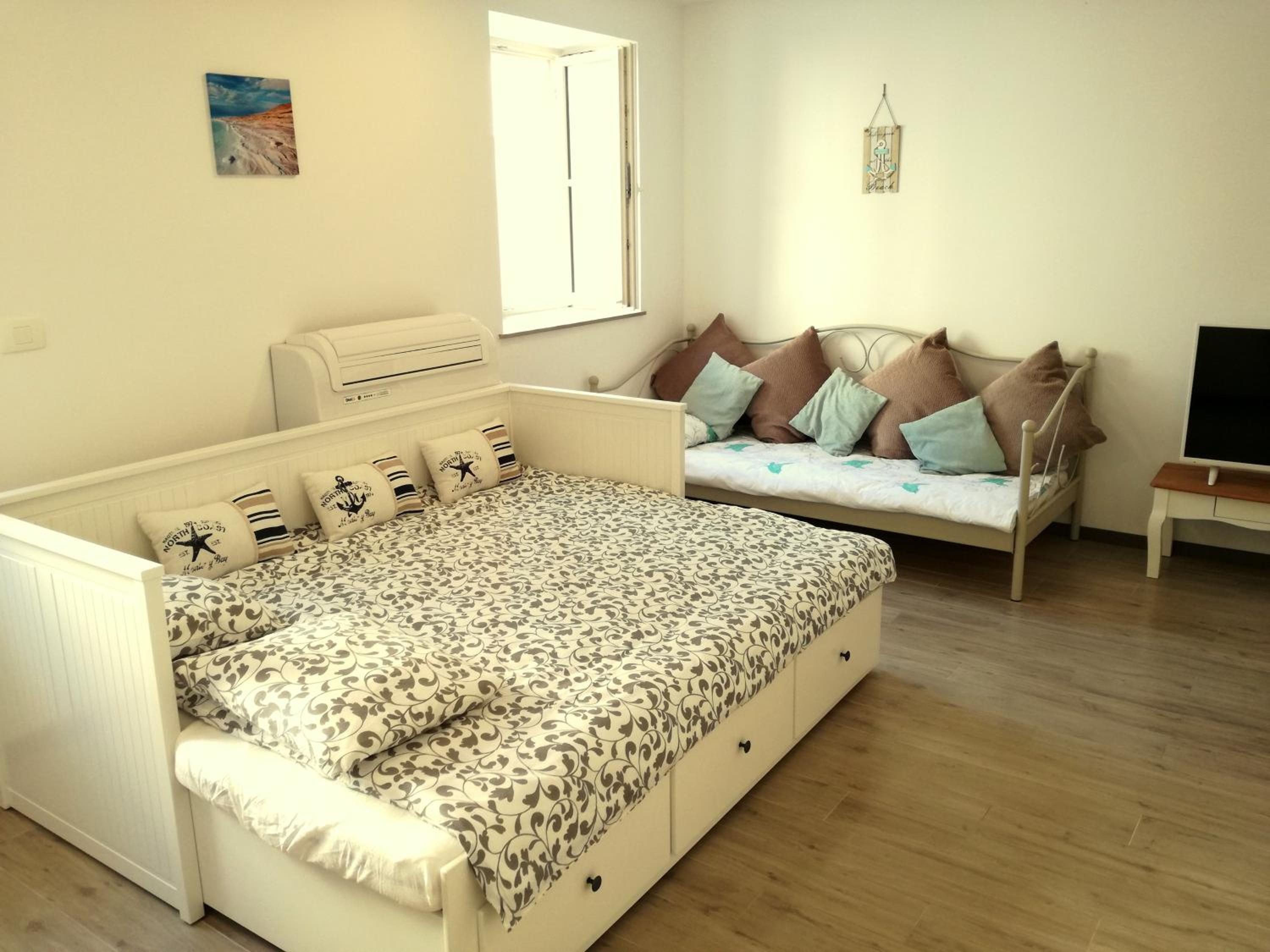 Apartment Lunaja view 3